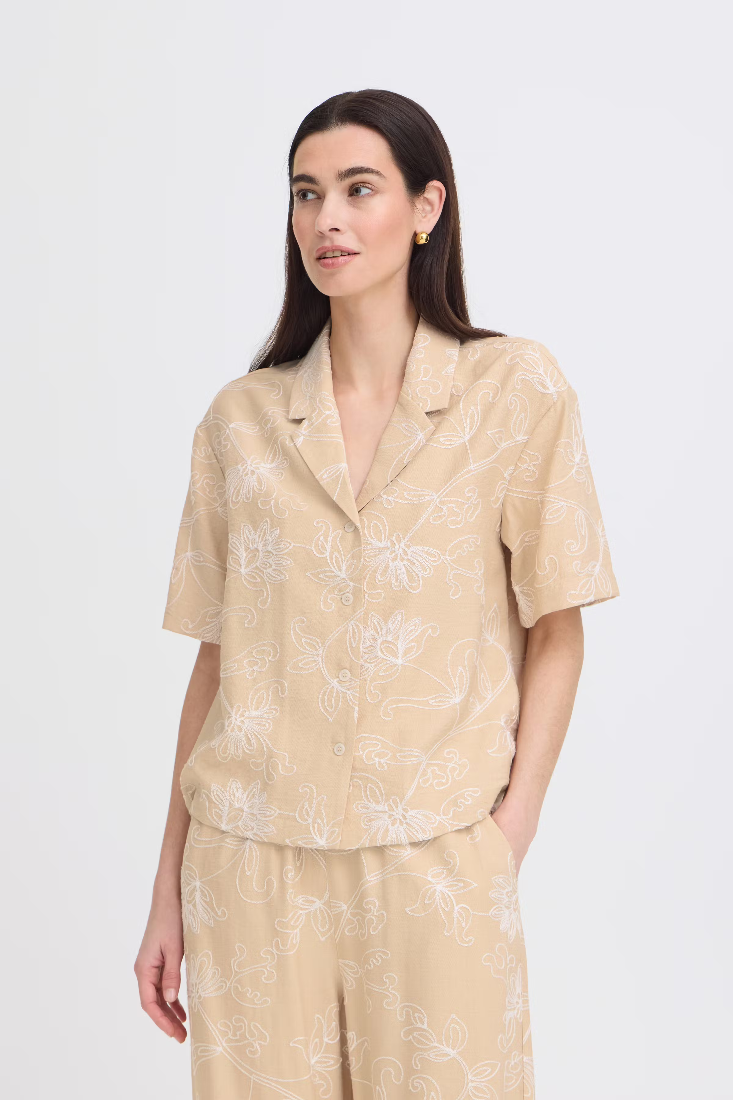 BYDAIDA Overhemd LOOKBOOK FRONT 20819011-900008593