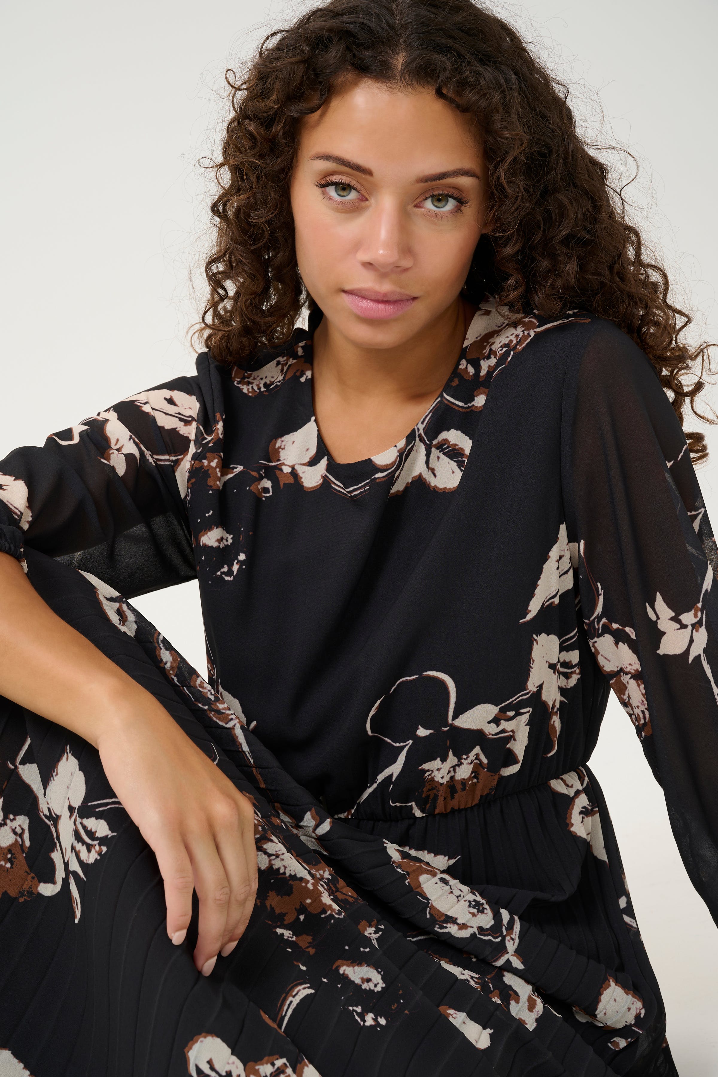 CUriver Klänning LOOKBOOK DETAIL 50111729-107489