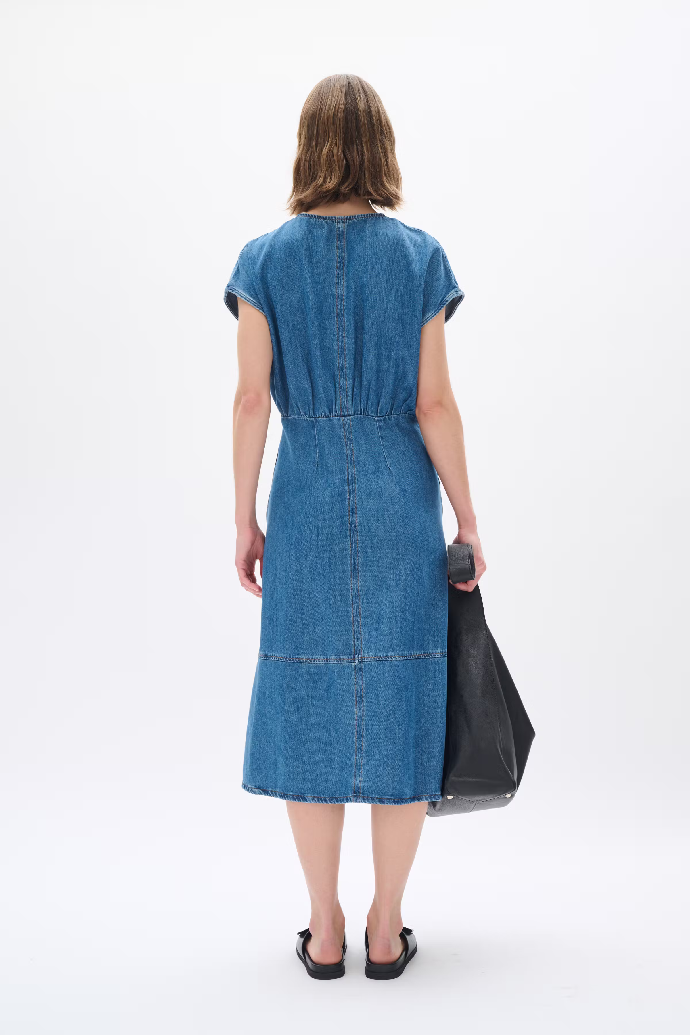 DaceyIW Kleid LOOKBOOK BACK 30110686-301979