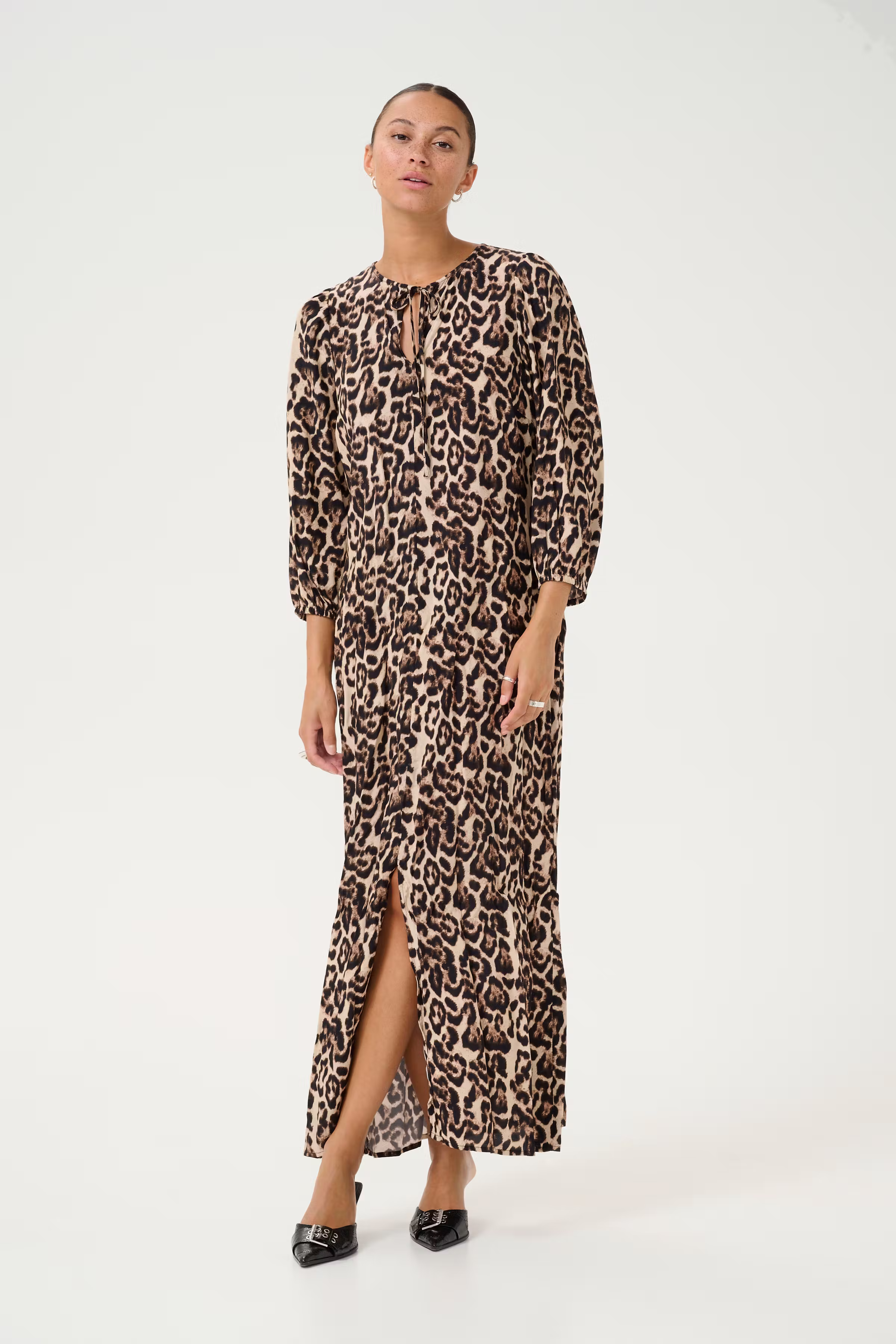 KApedra Kjole LOOKBOOK FRONT 10509618-107281