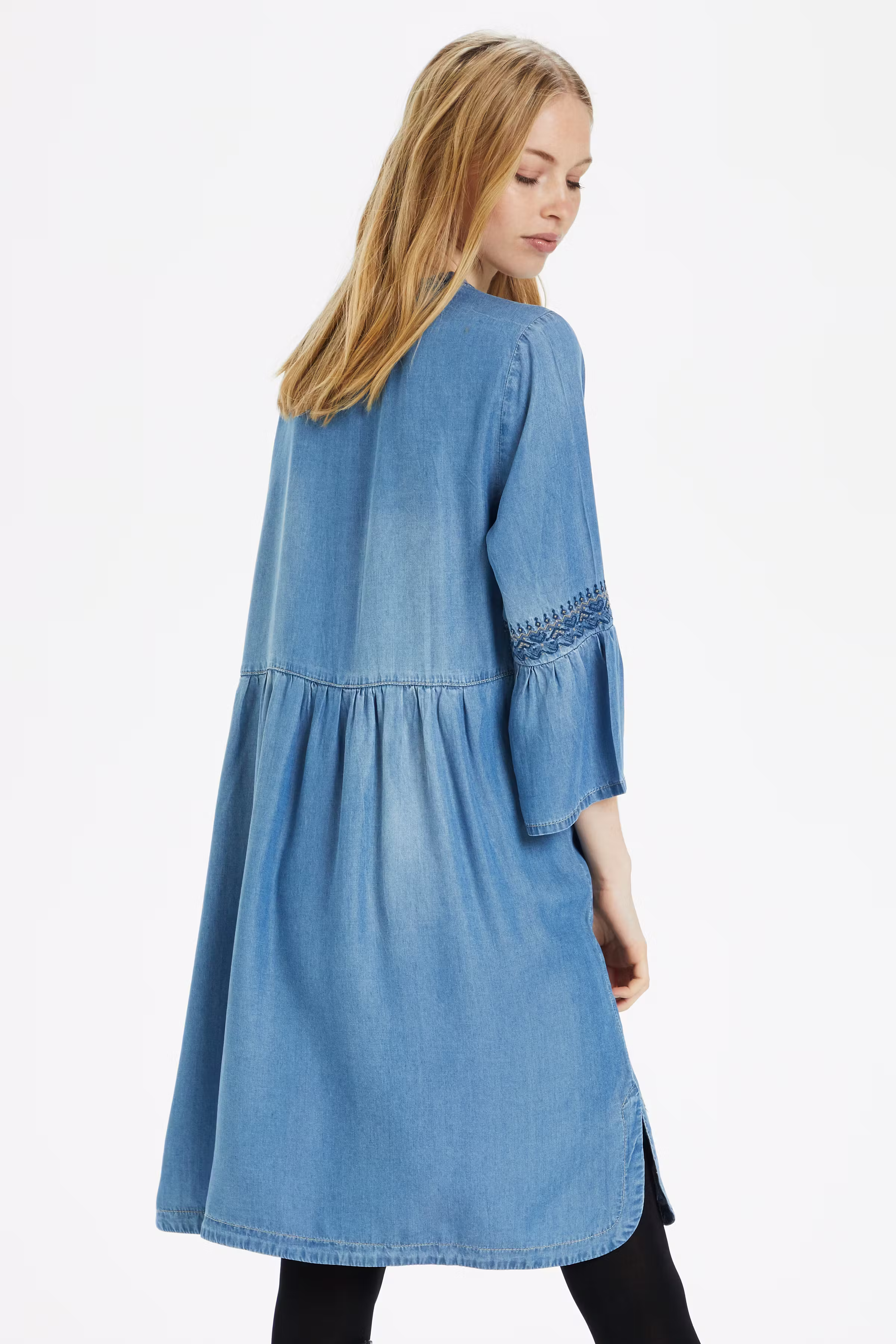 Lussa Kleid LOOKBOOK BACK 10602770-62694