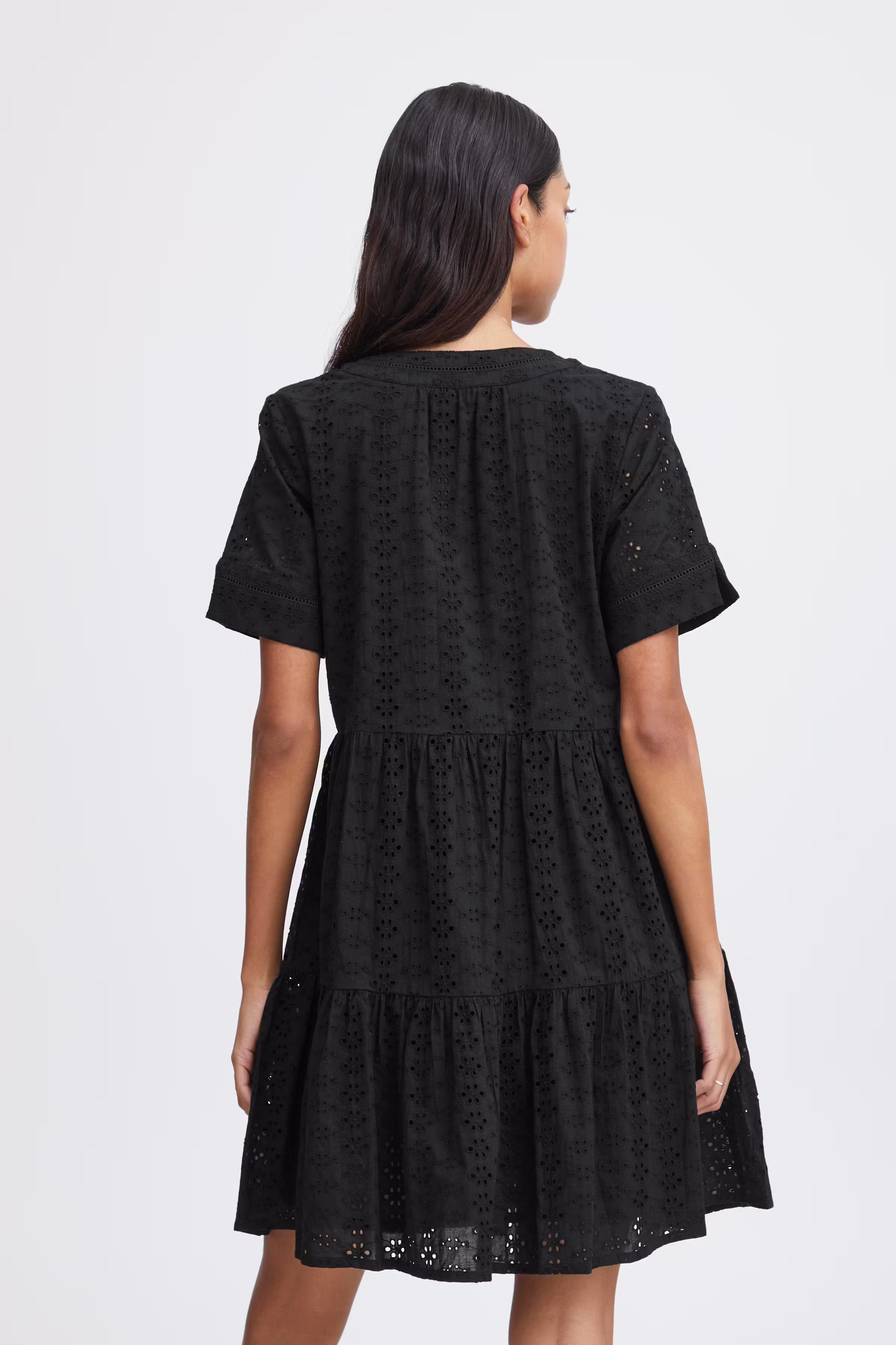 BYFENNI Kjole LOOKBOOK BACK 20814598-200451