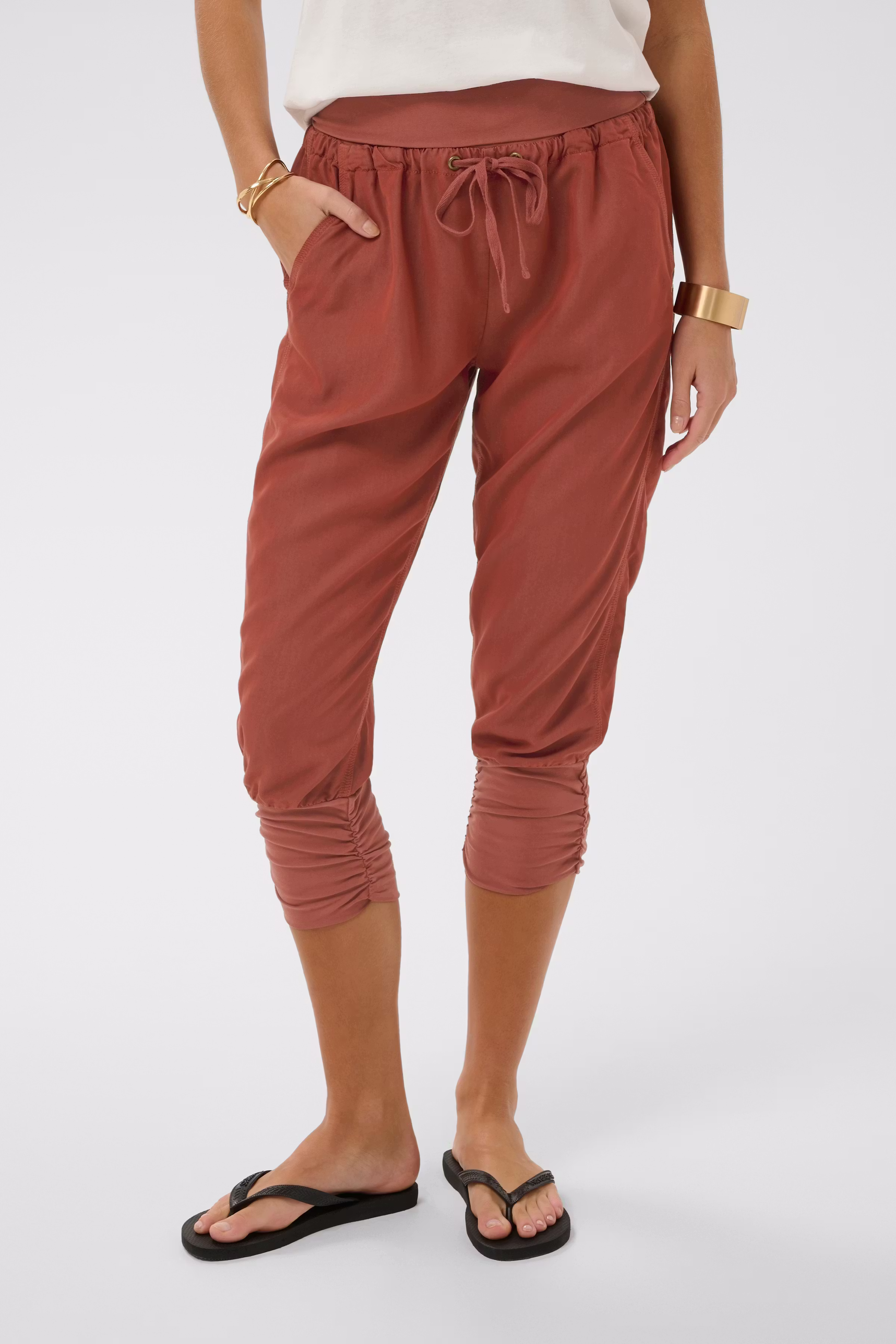 CRLinee Trousers LOOKBOOK FRONT 10604697-181323