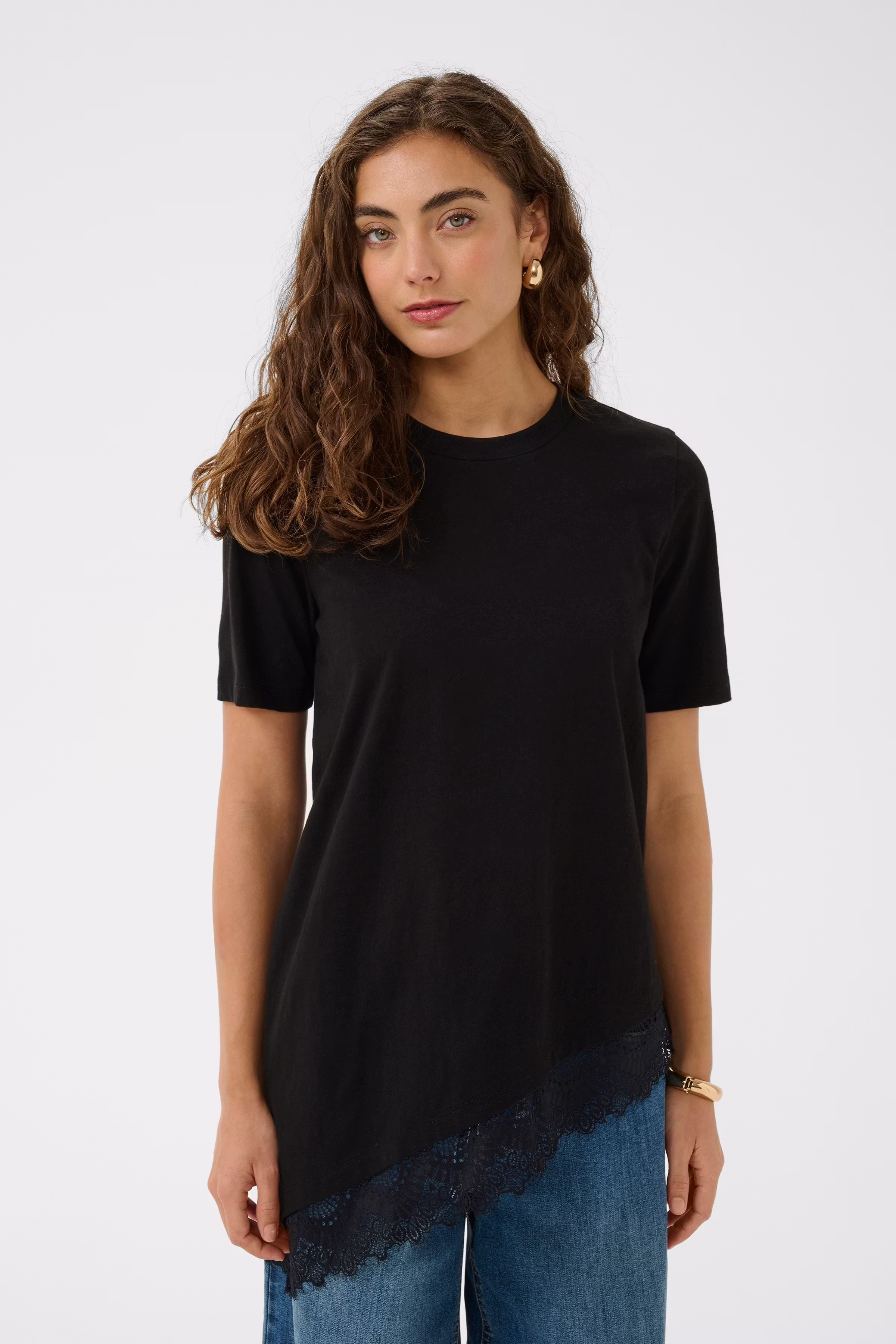 CUvena T-shirt LOOKBOOK FRONT 50113761-500012