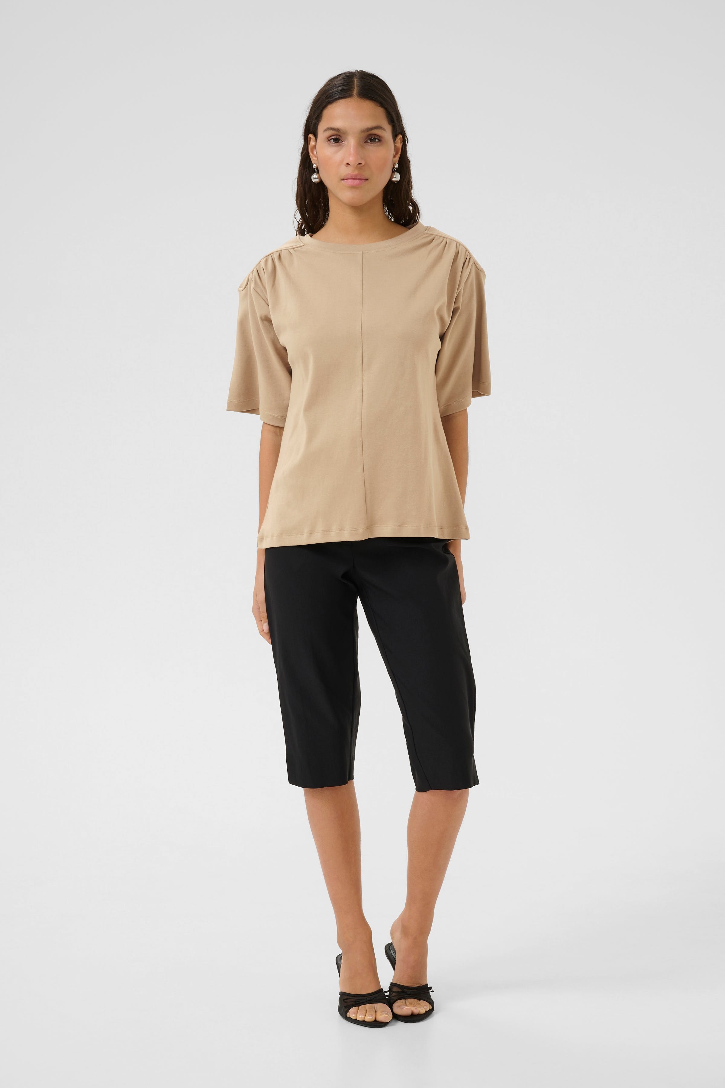 KBVary T-shirt LOOKBOOK FRONT 10105484-171109