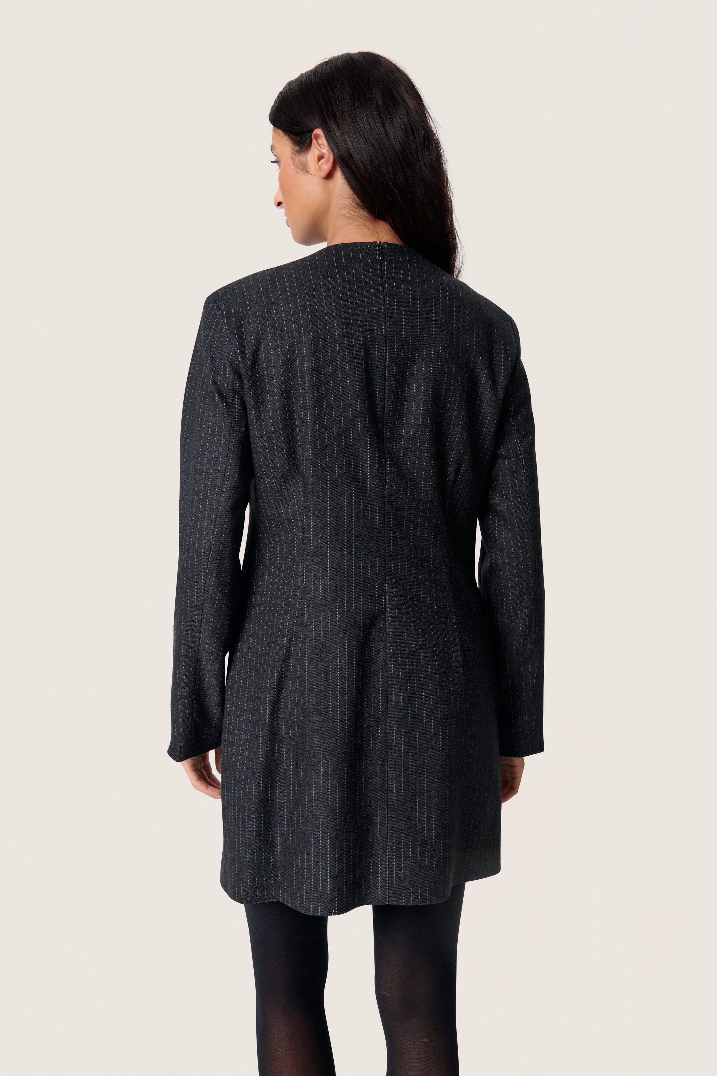 SLMalodi Klänning LOOKBOOK BACK 30408651-304156