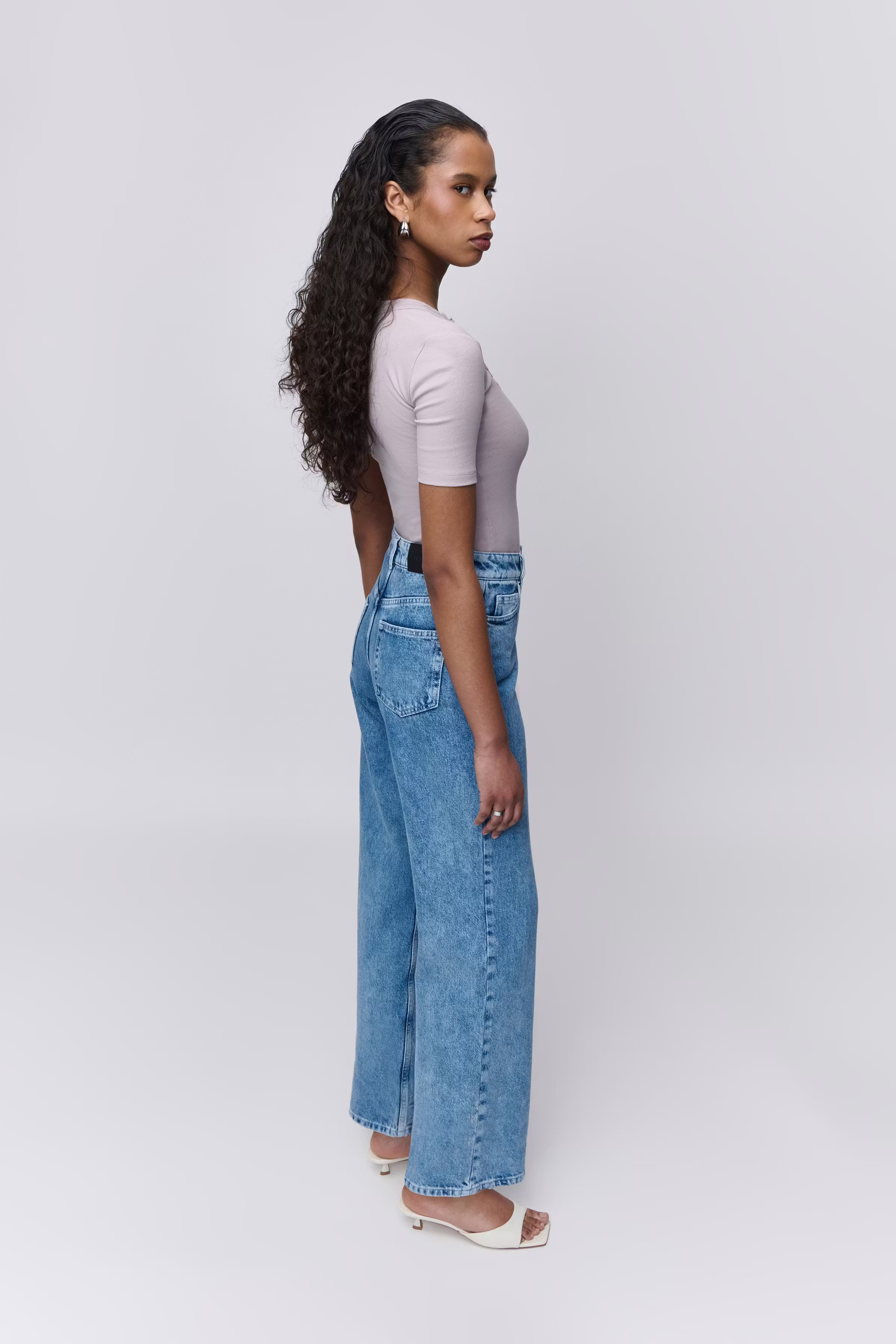 FAYDA T-shirt LOOKBOOK FRONT 30600609-PP709