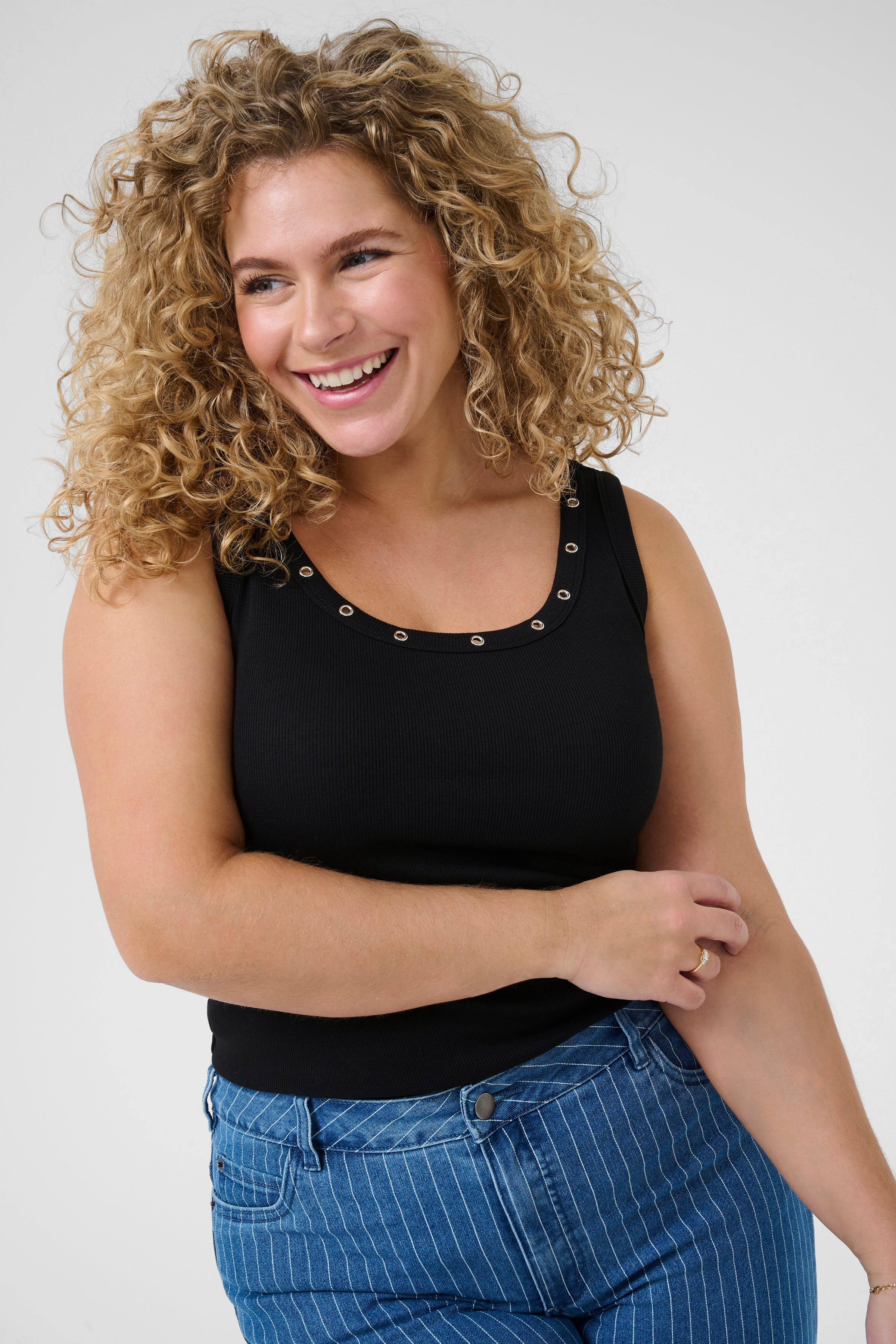 KCcarina Top LOOKBOOK DETAIL 10583732-100121