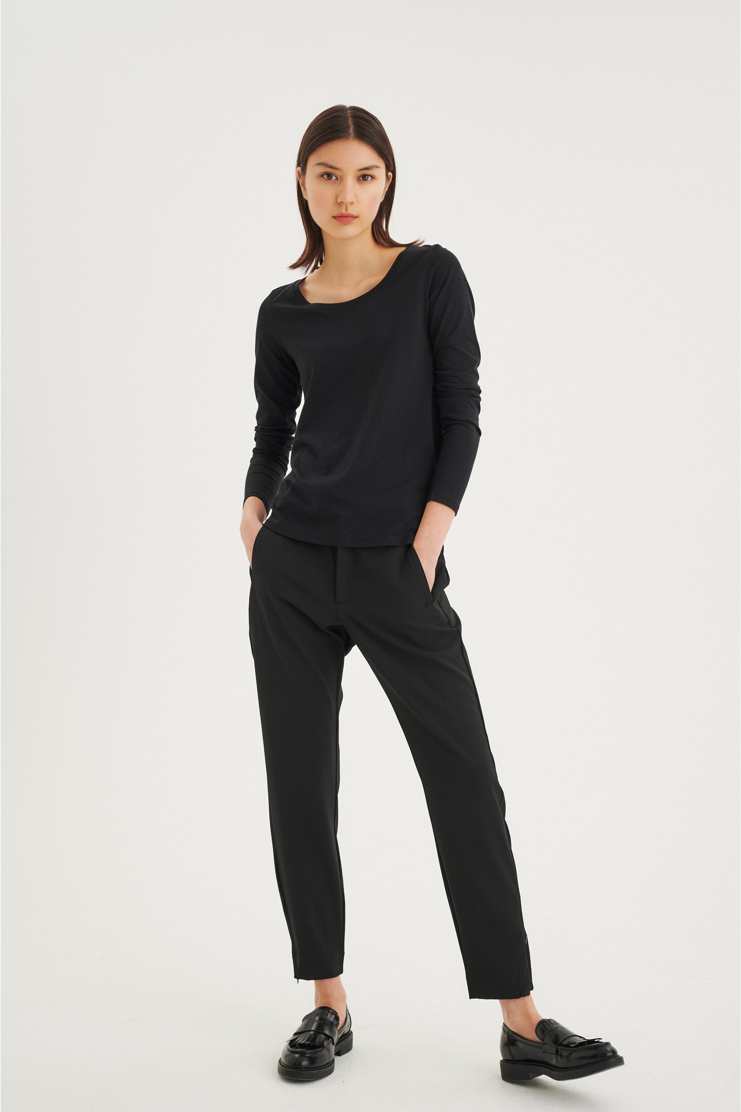 Kurzarm T-Shirt LOOKBOOK FRONT 30100783-10050