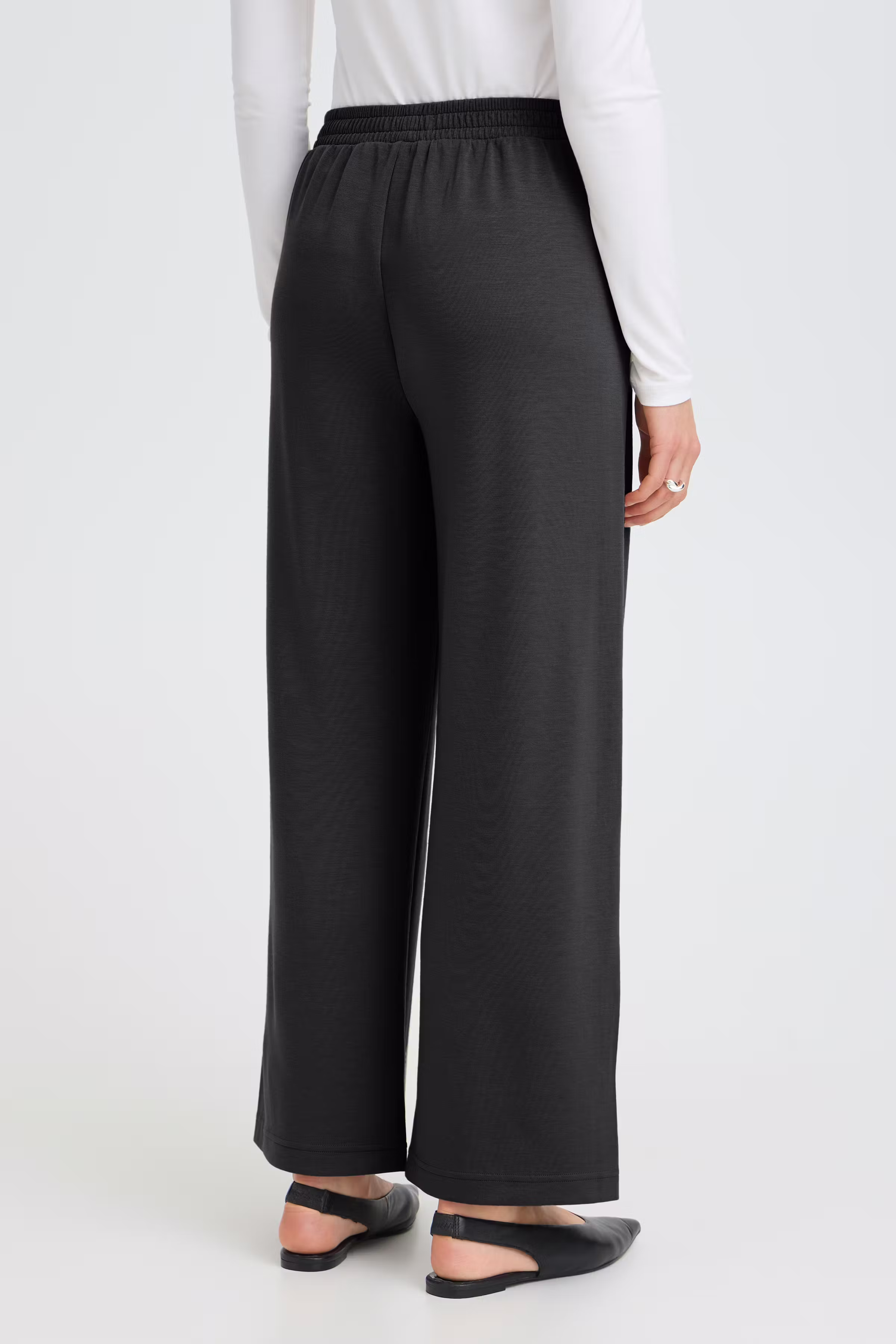 FRAURORA Trousers LOOKBOOK BACK 20615493-200113