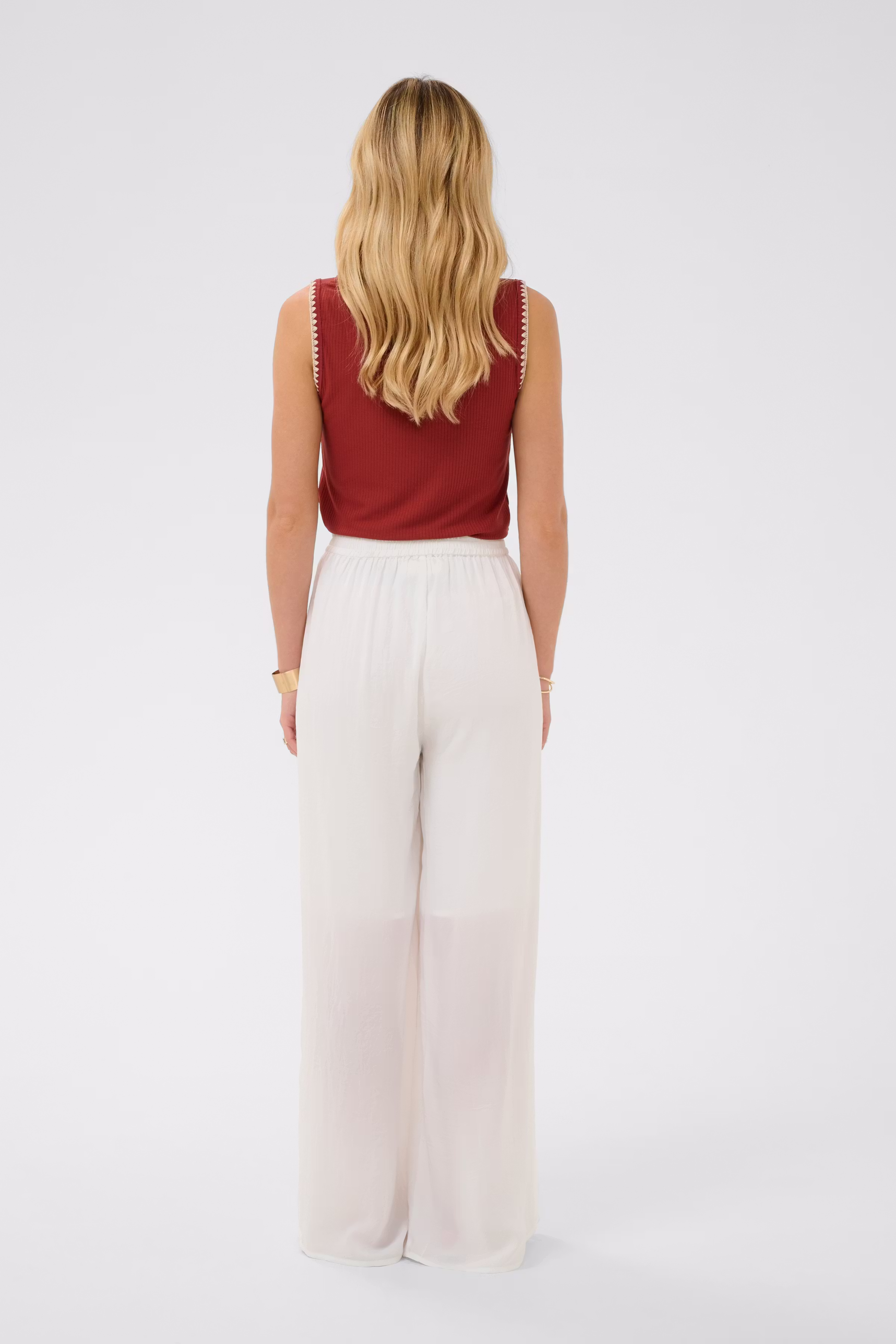 CRRonja Trousers LOOKBOOK BACK 10615042-110602