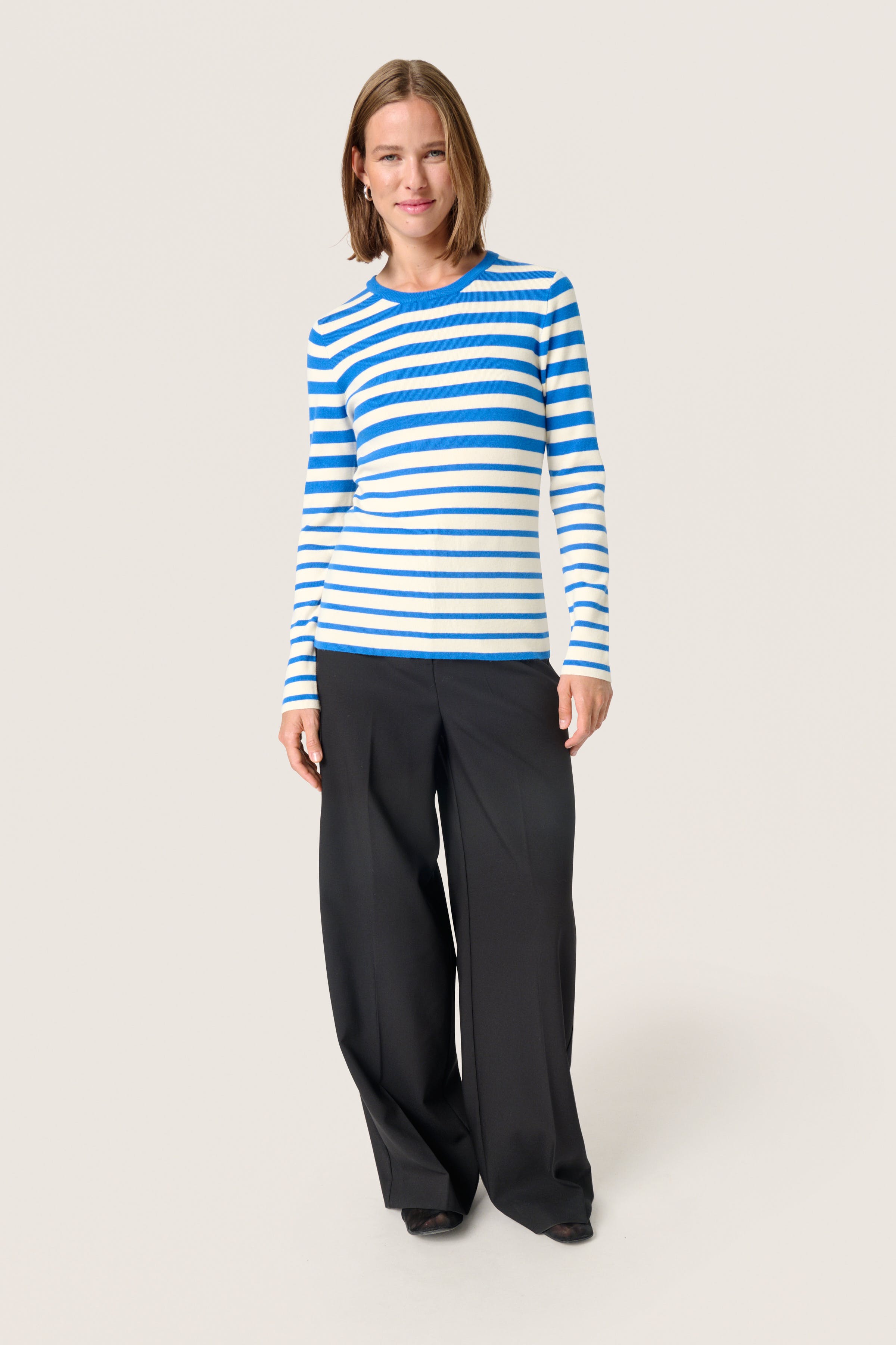 SLSpina Pullover LOOKBOOK FRONT 30407885-303728