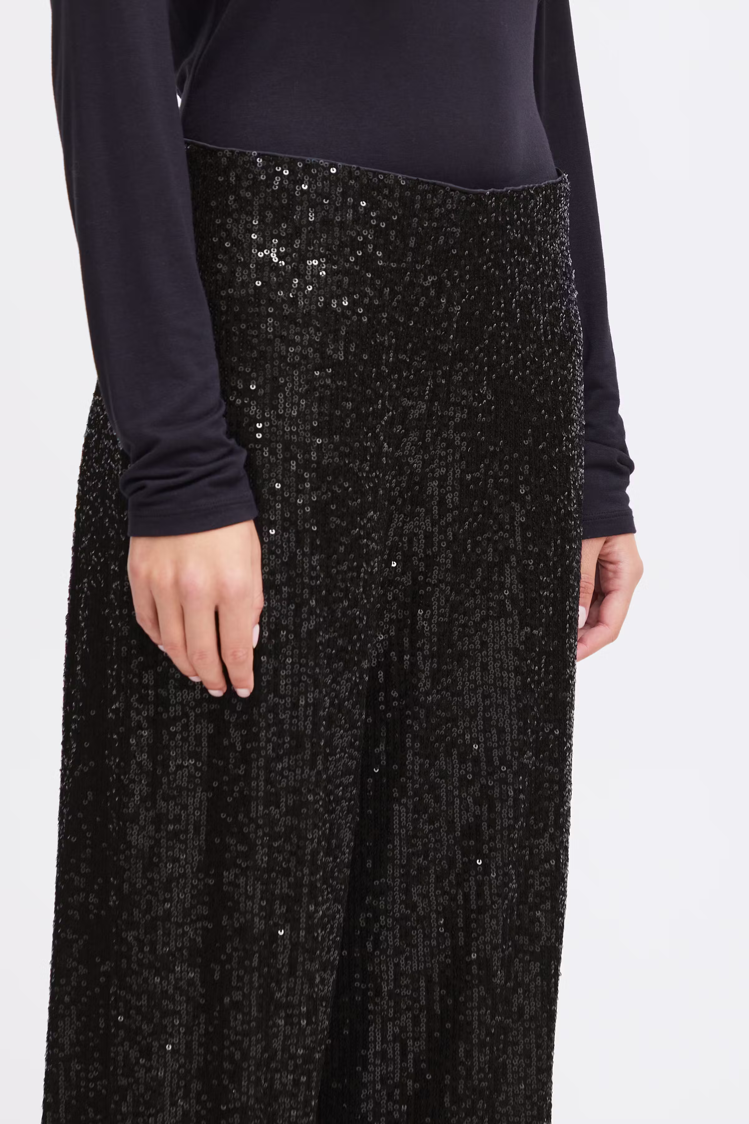 IHFAUCI Trousers LOOKBOOK DETAIL 20115432-194008