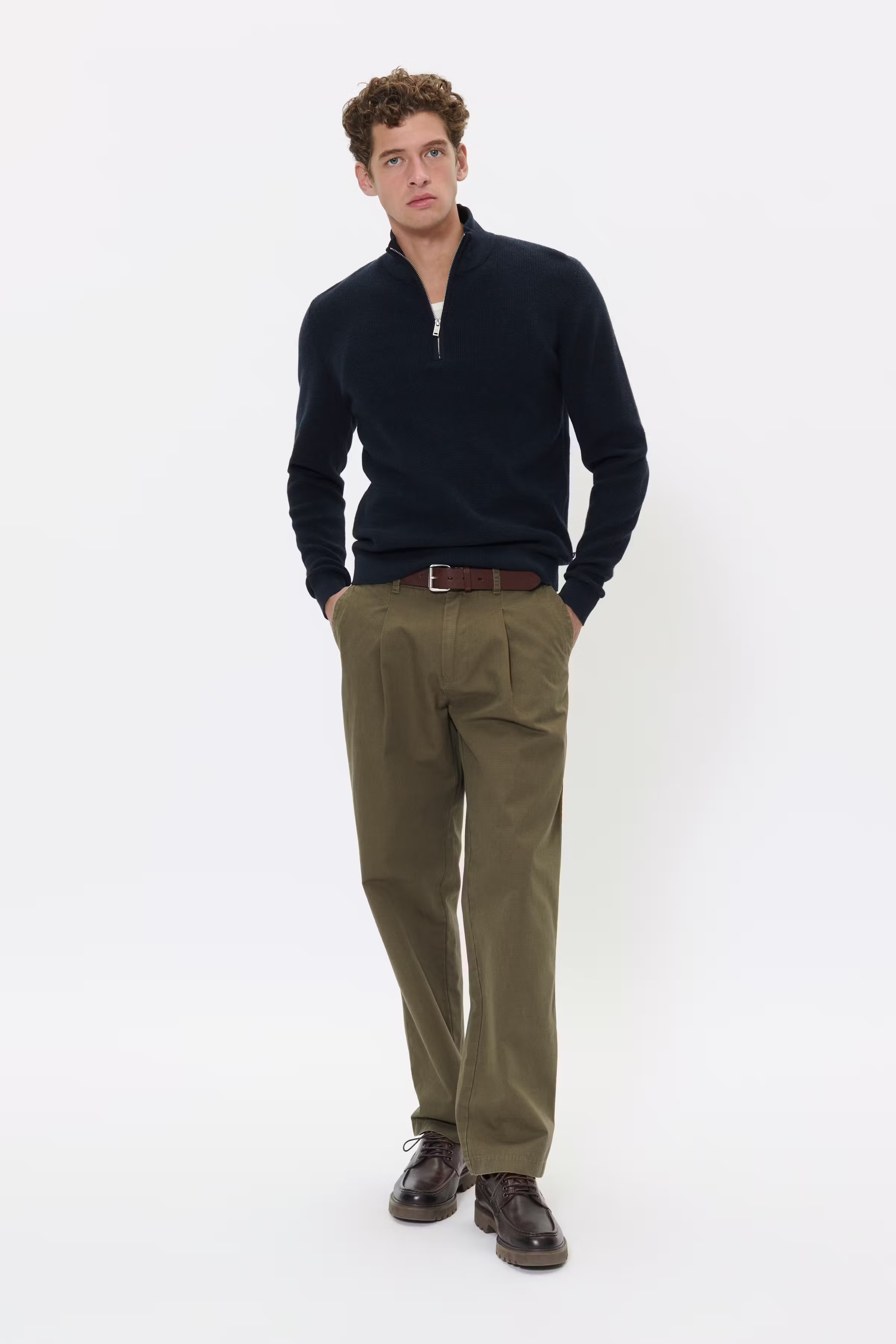 MAhart Heritage Trousers LOOKBOOK FRONT 30208588-190515