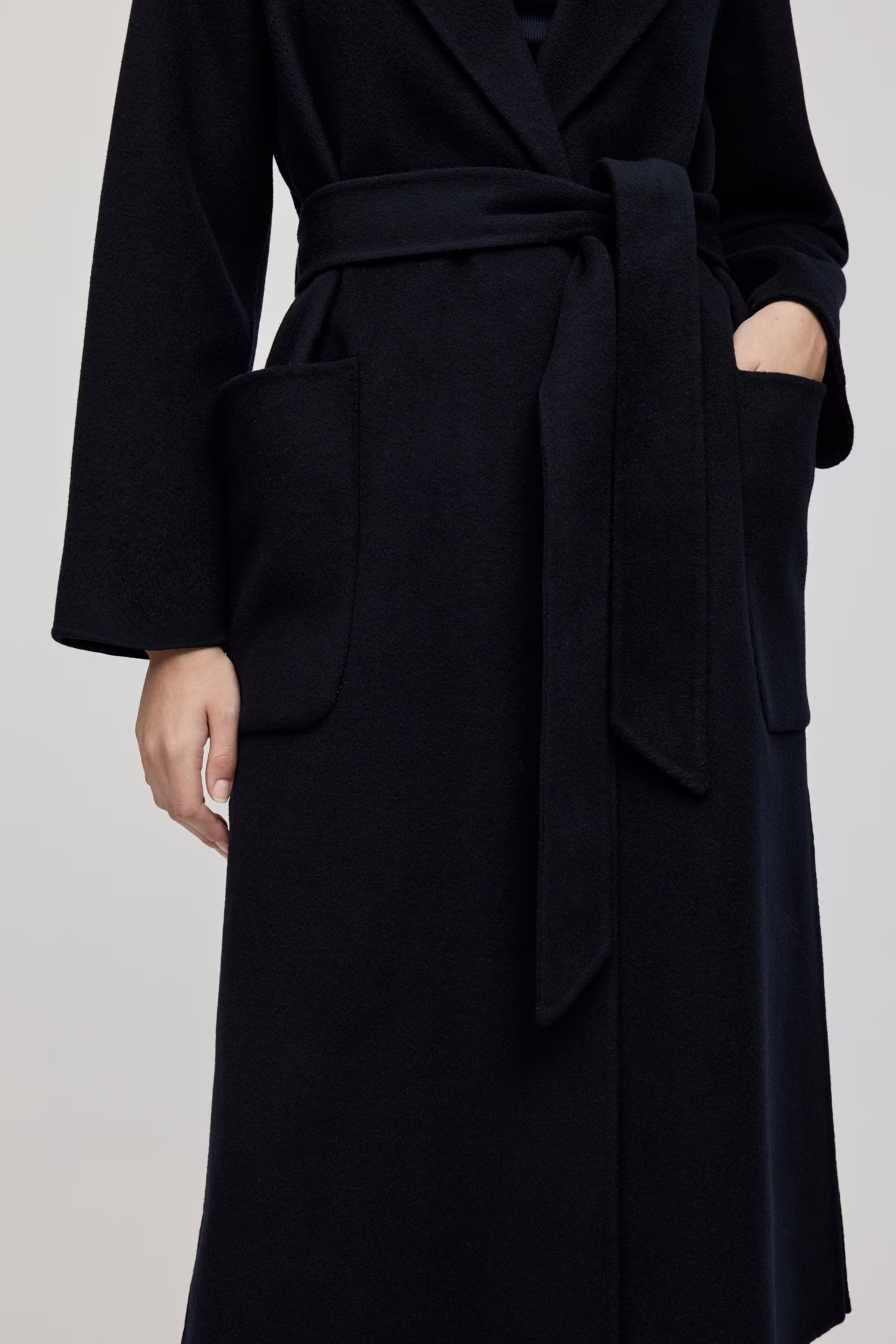 CELIA Coat LOOKBOOK DETAIL 30600561-BL900