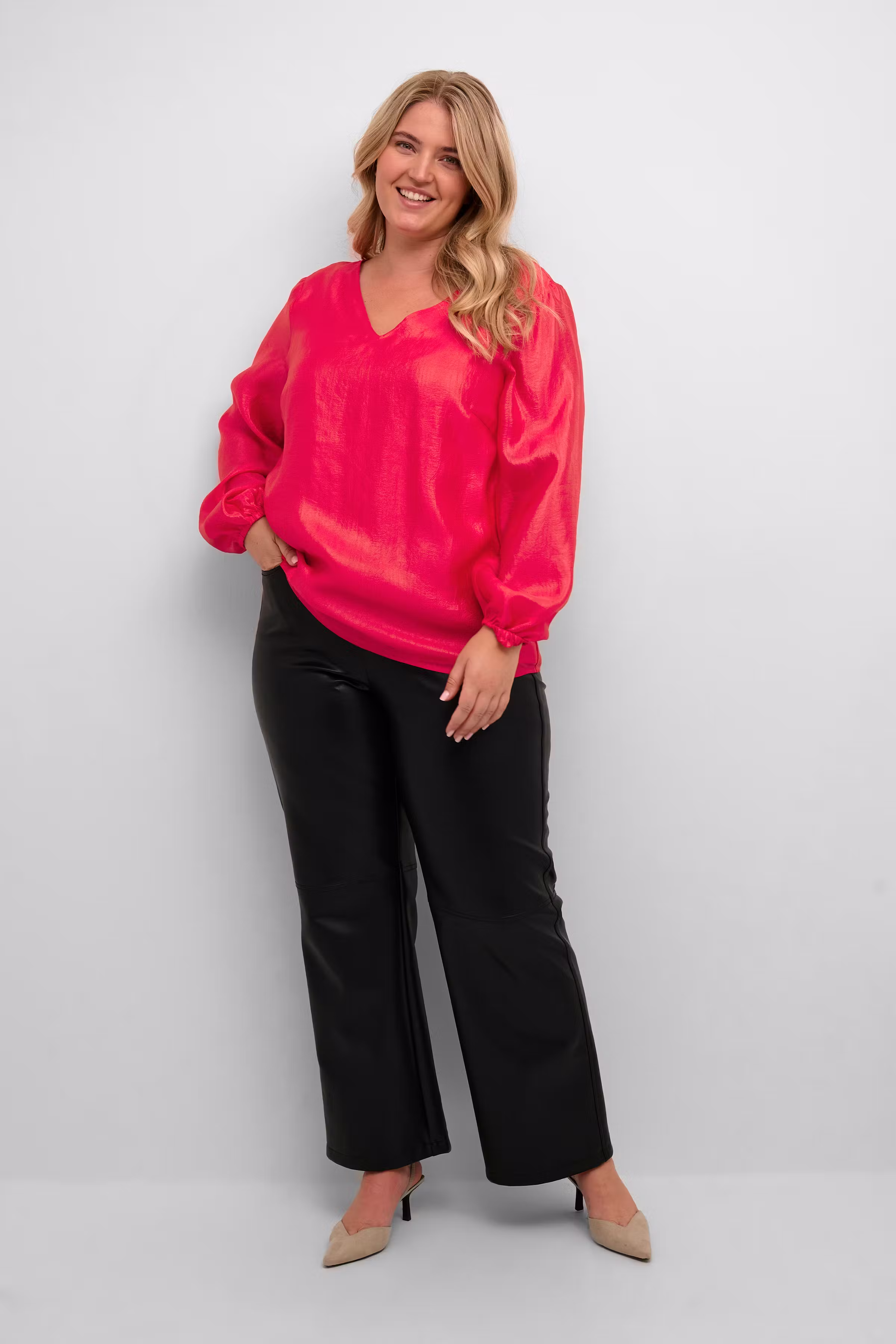 KCsabine Bluse LOOKBOOK FRONT 10581964-181856