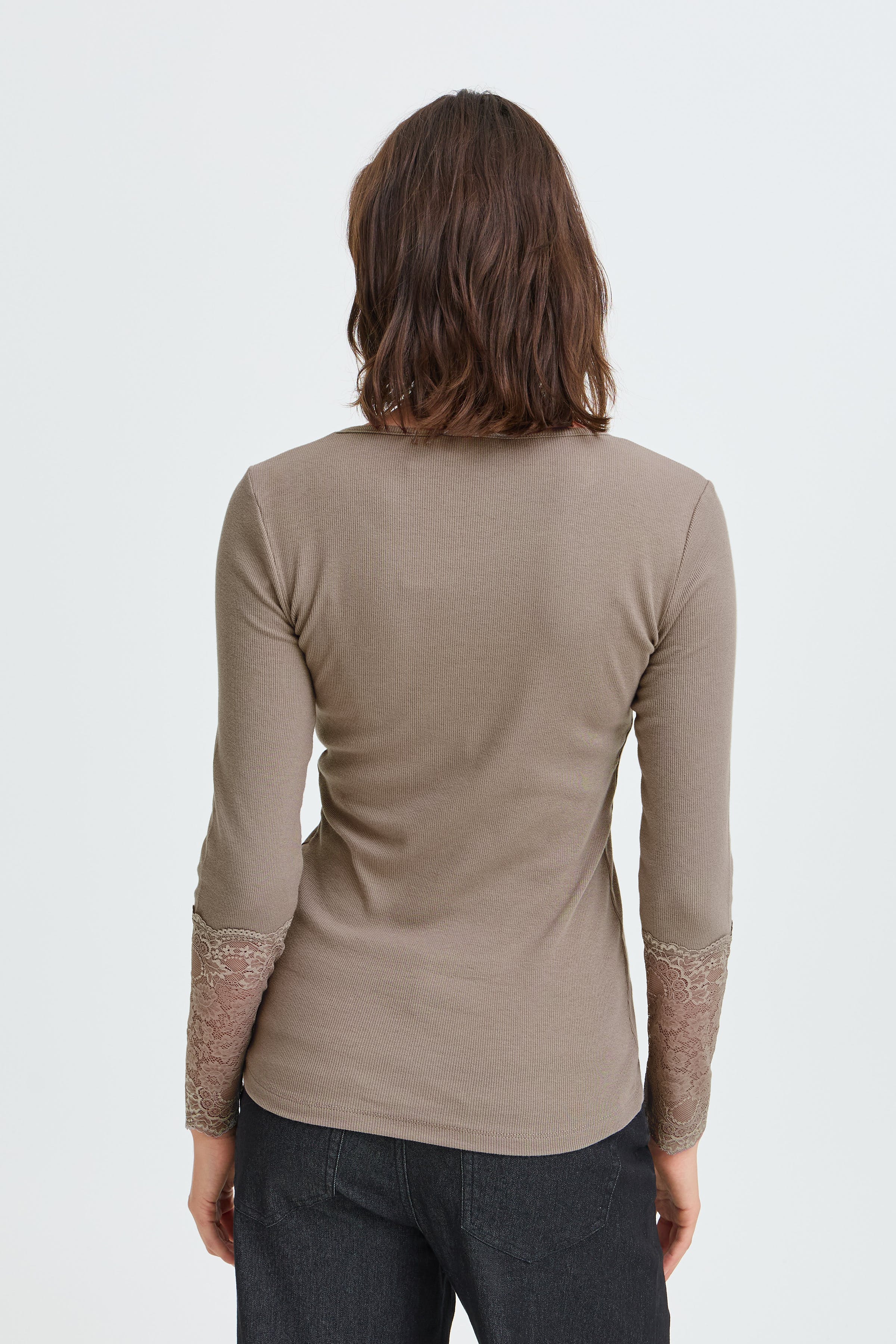 FRHIZAMOND T-shirt LOOKBOOK BACK 20613313-181210