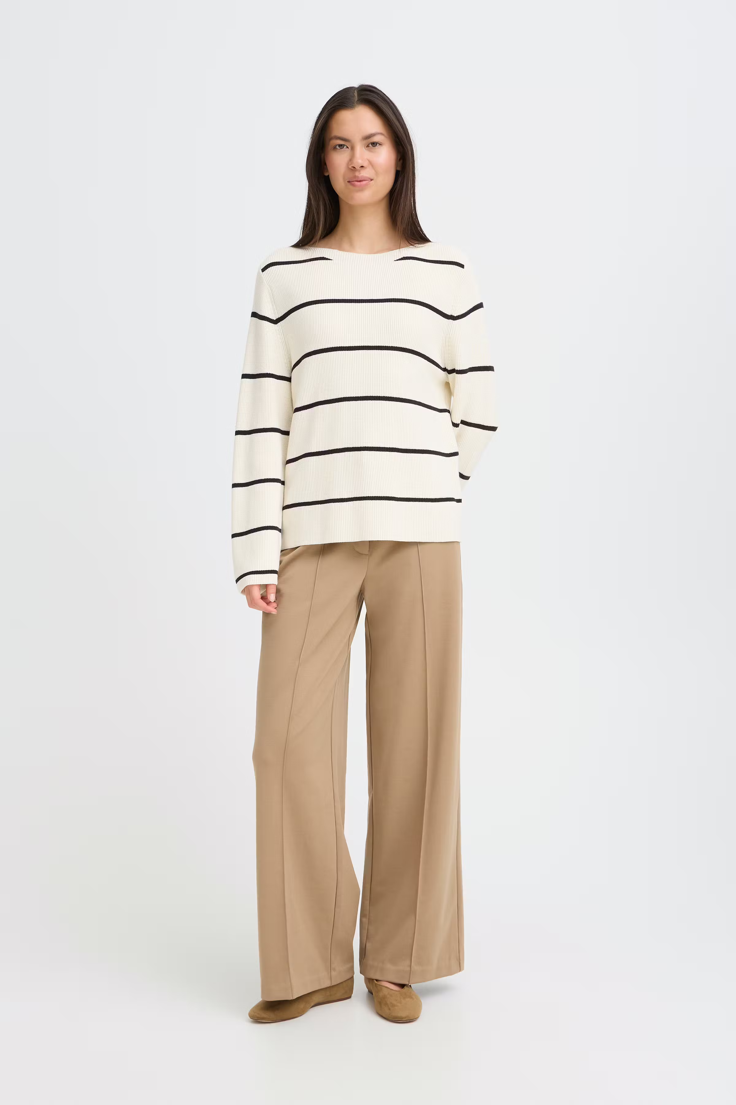 IHBOSTON Pullover LOOKBOOK FRONT 20121505-900004923