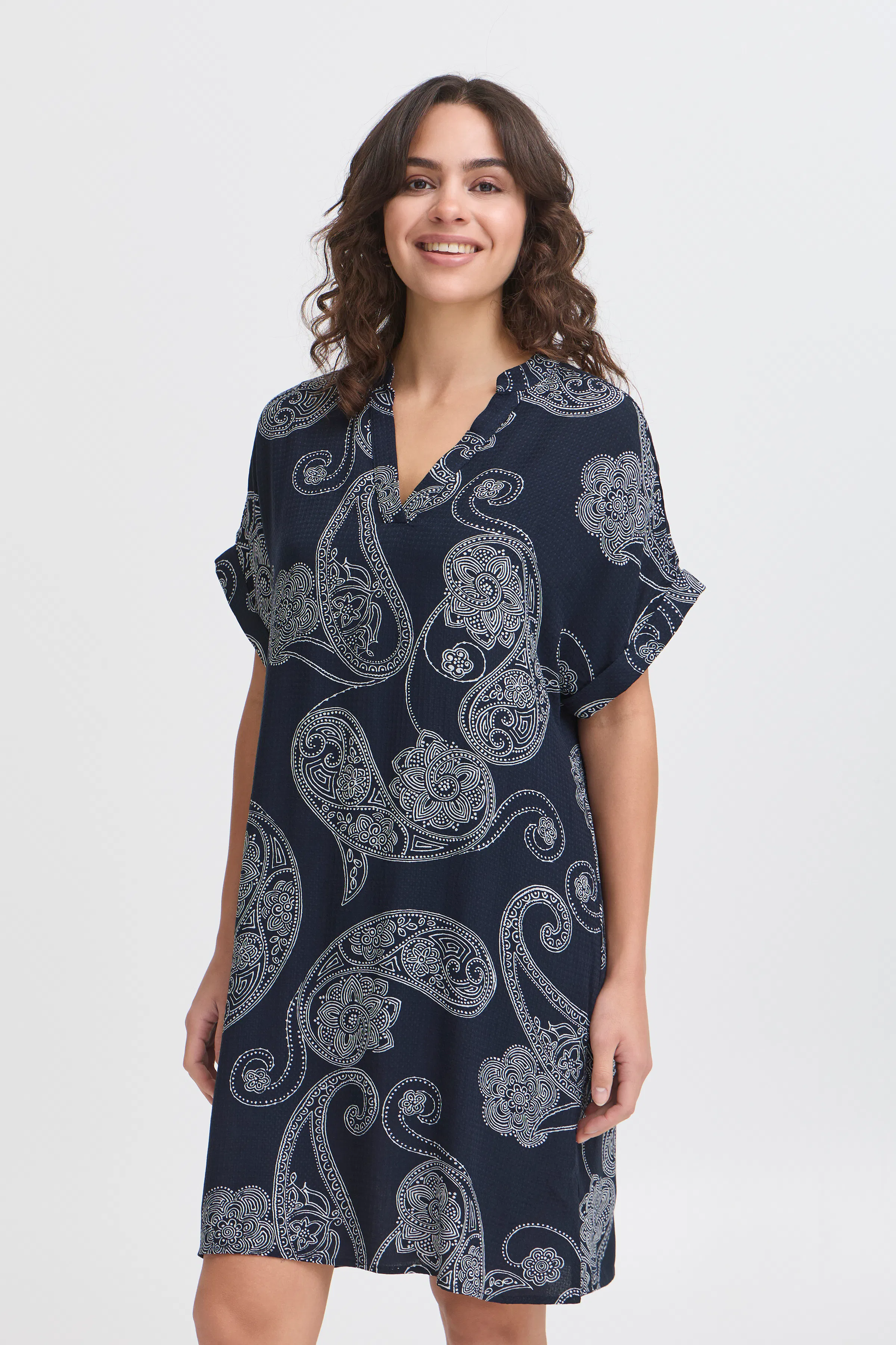FROLINE Kjole LOOKBOOK FRONT 20615800-204398