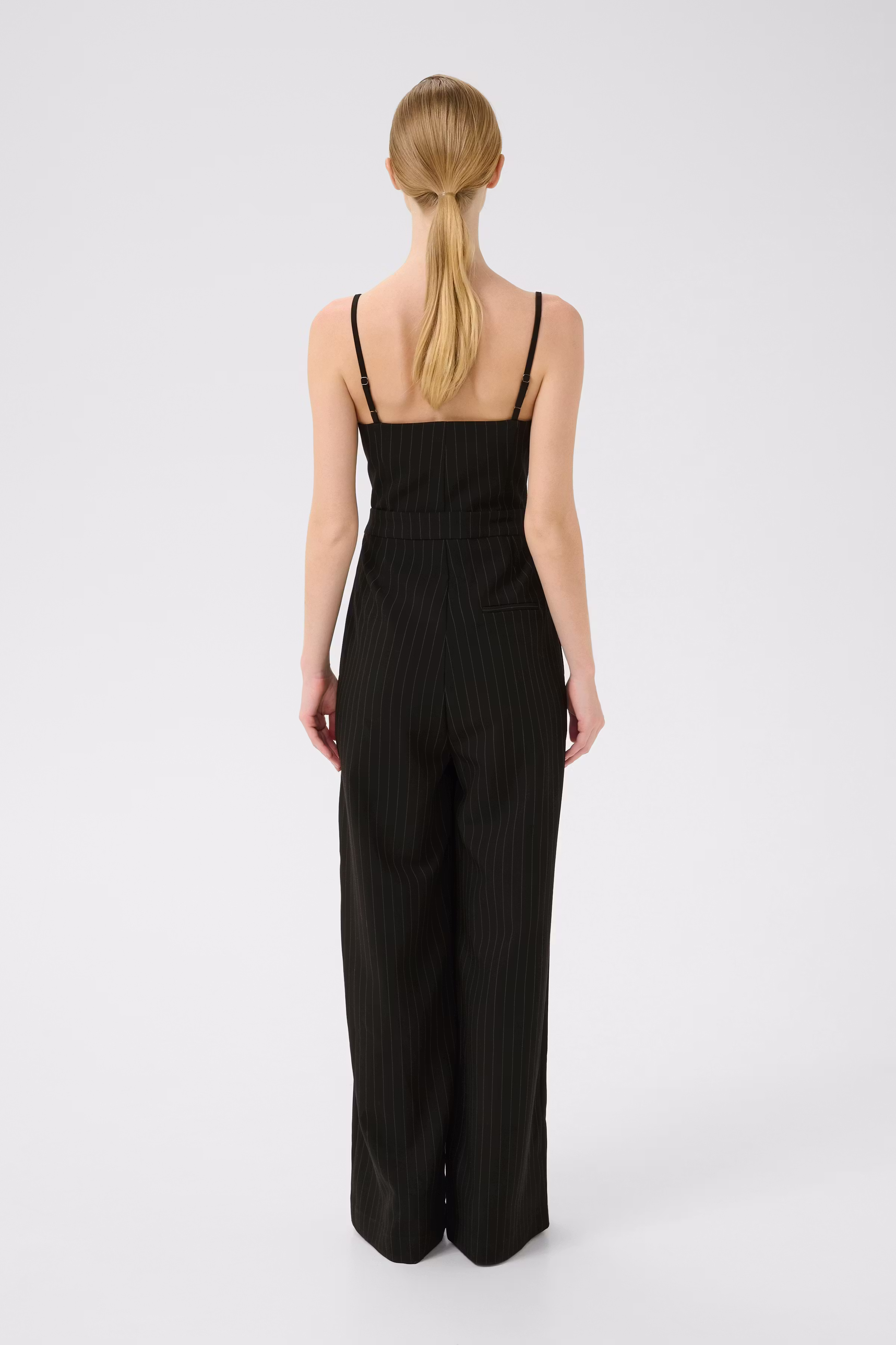 GZjoelle Jumpsuit LOOKBOOK BACK 10910726-105270