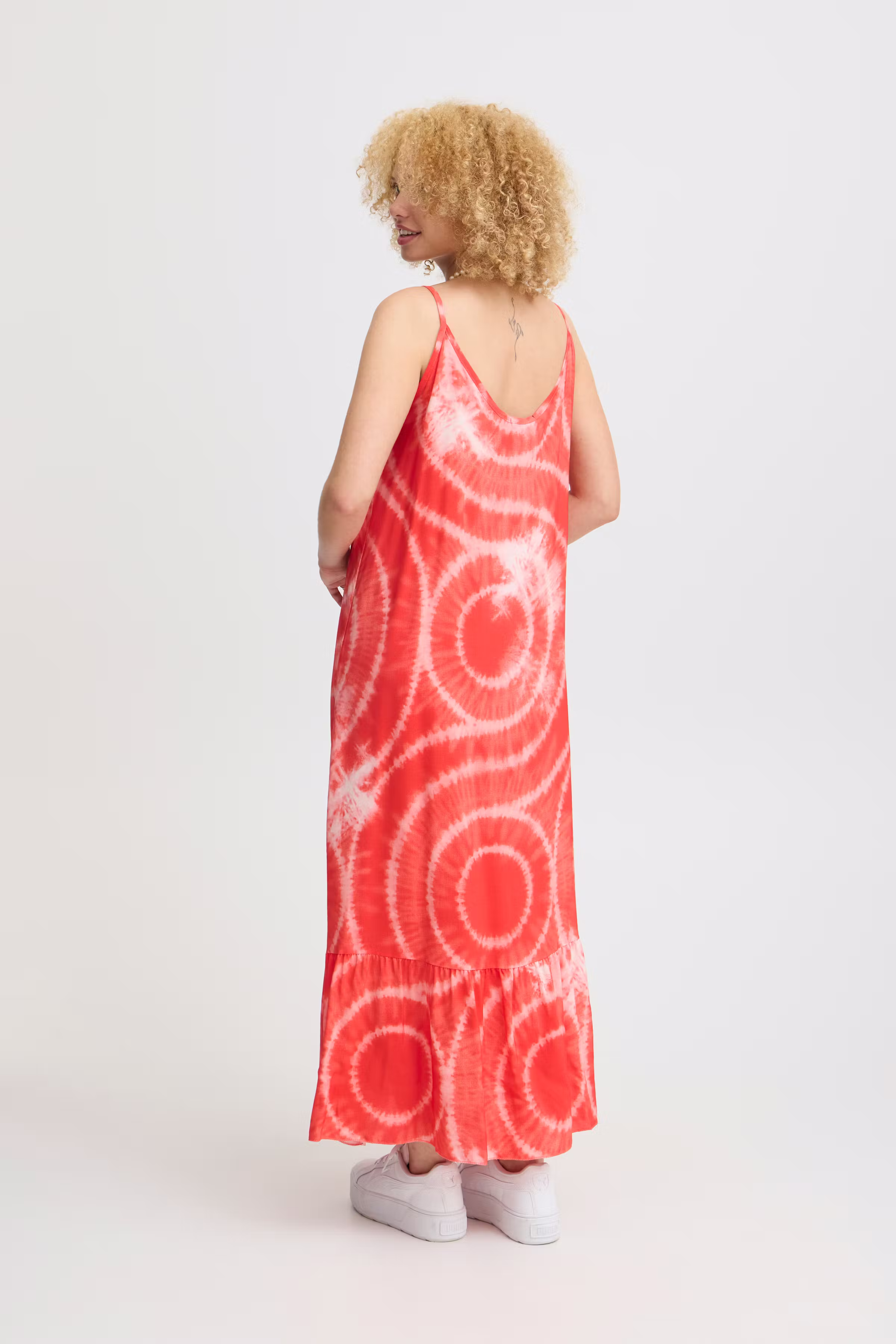 Kjole LOOKBOOK BACK 22100647-171663