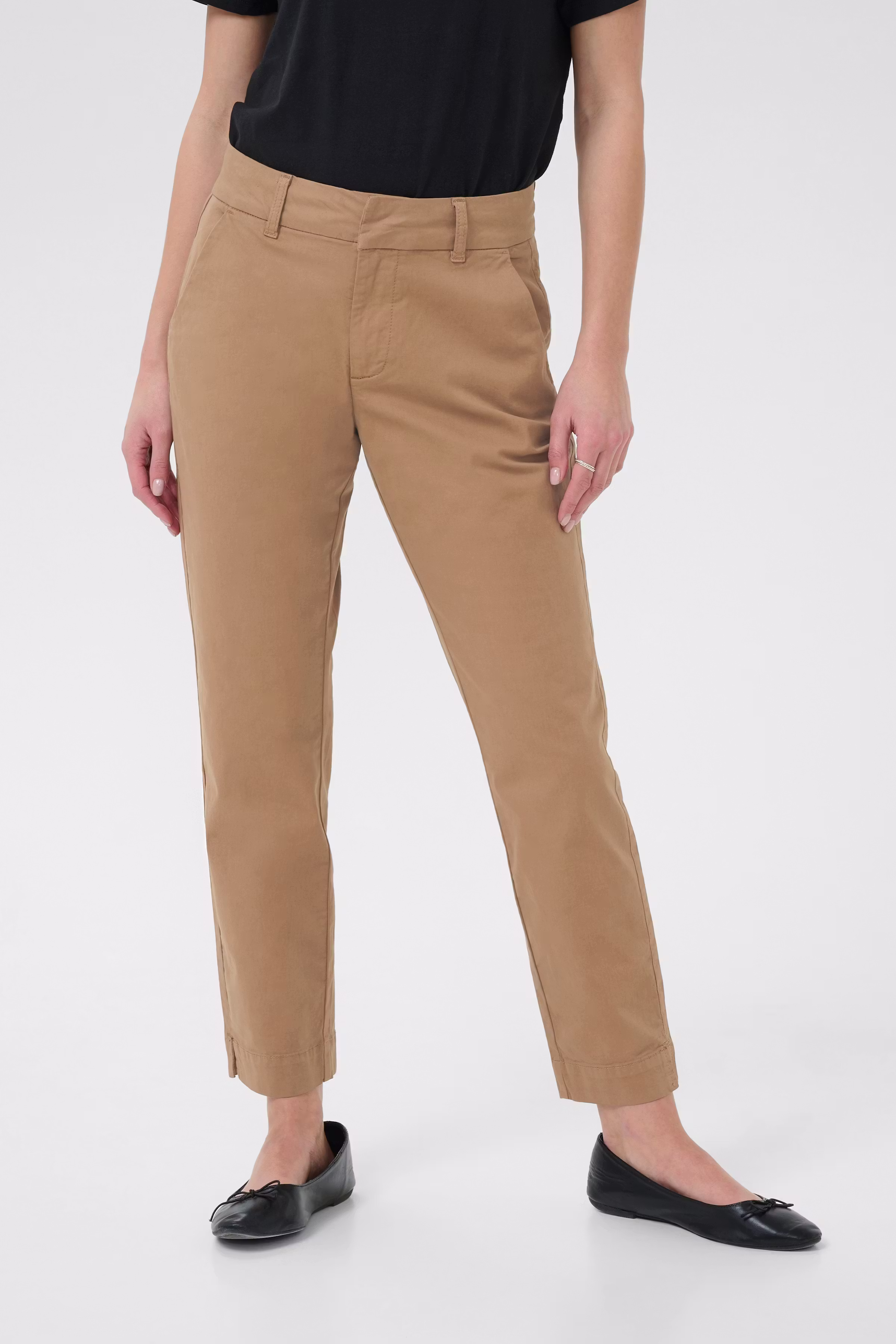 KAmette Trousers LOOKBOOK FRONT 10506121-181029