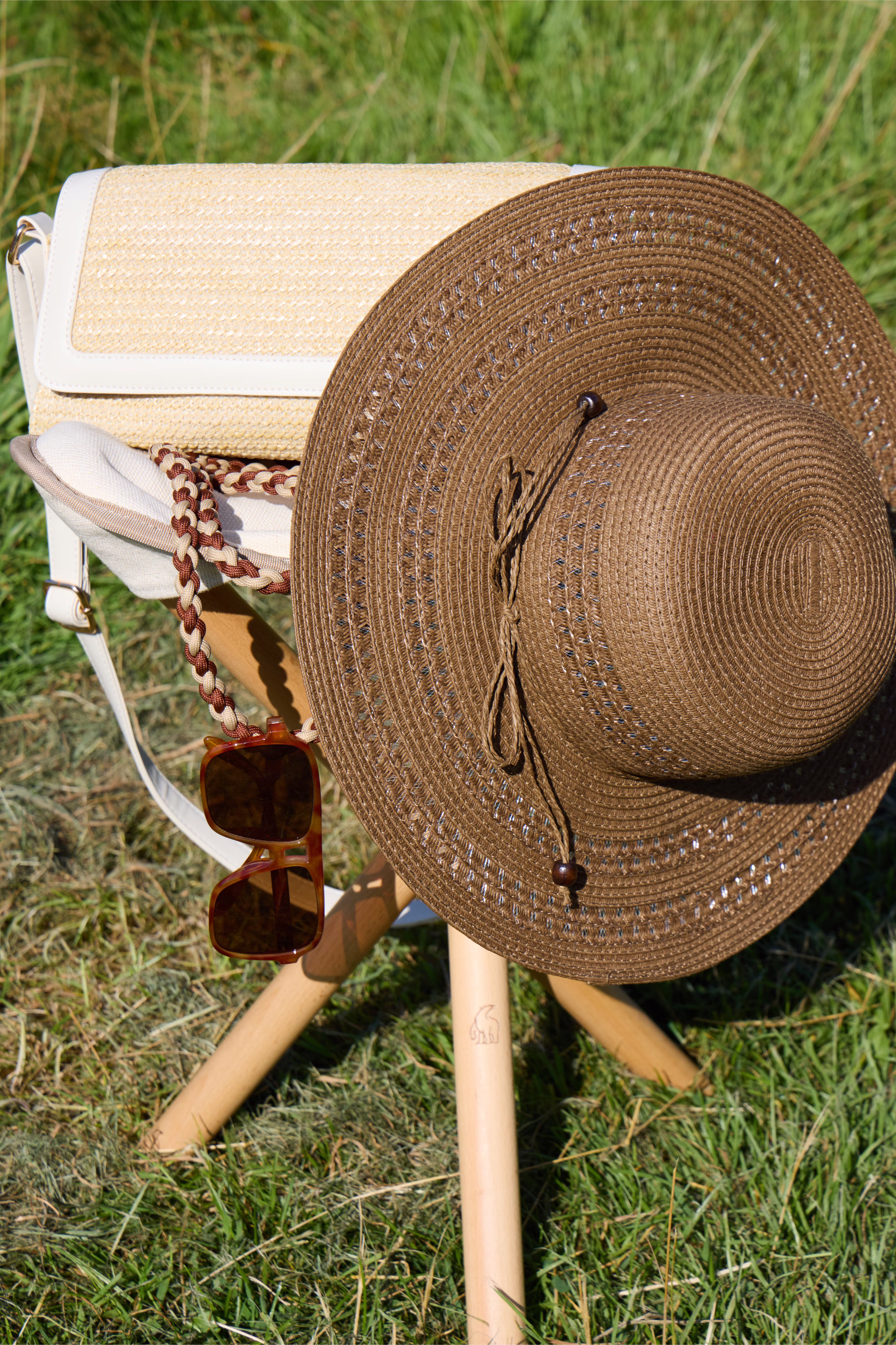 IASALLY Lunettes de soleil LOCATION NONE 20126412-161448