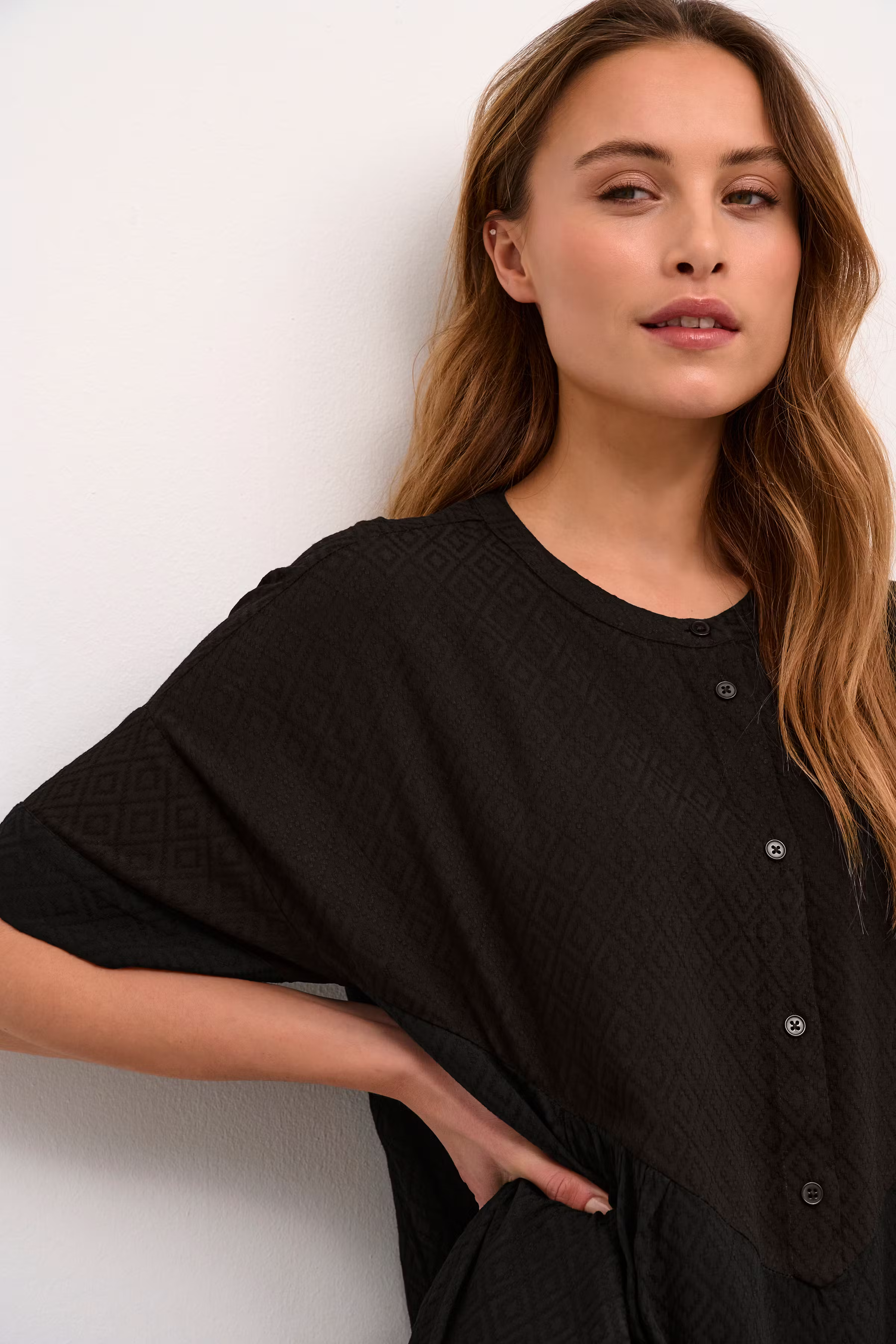 BPalberte Tunic LOOKBOOK DETAIL 10590723-100121B