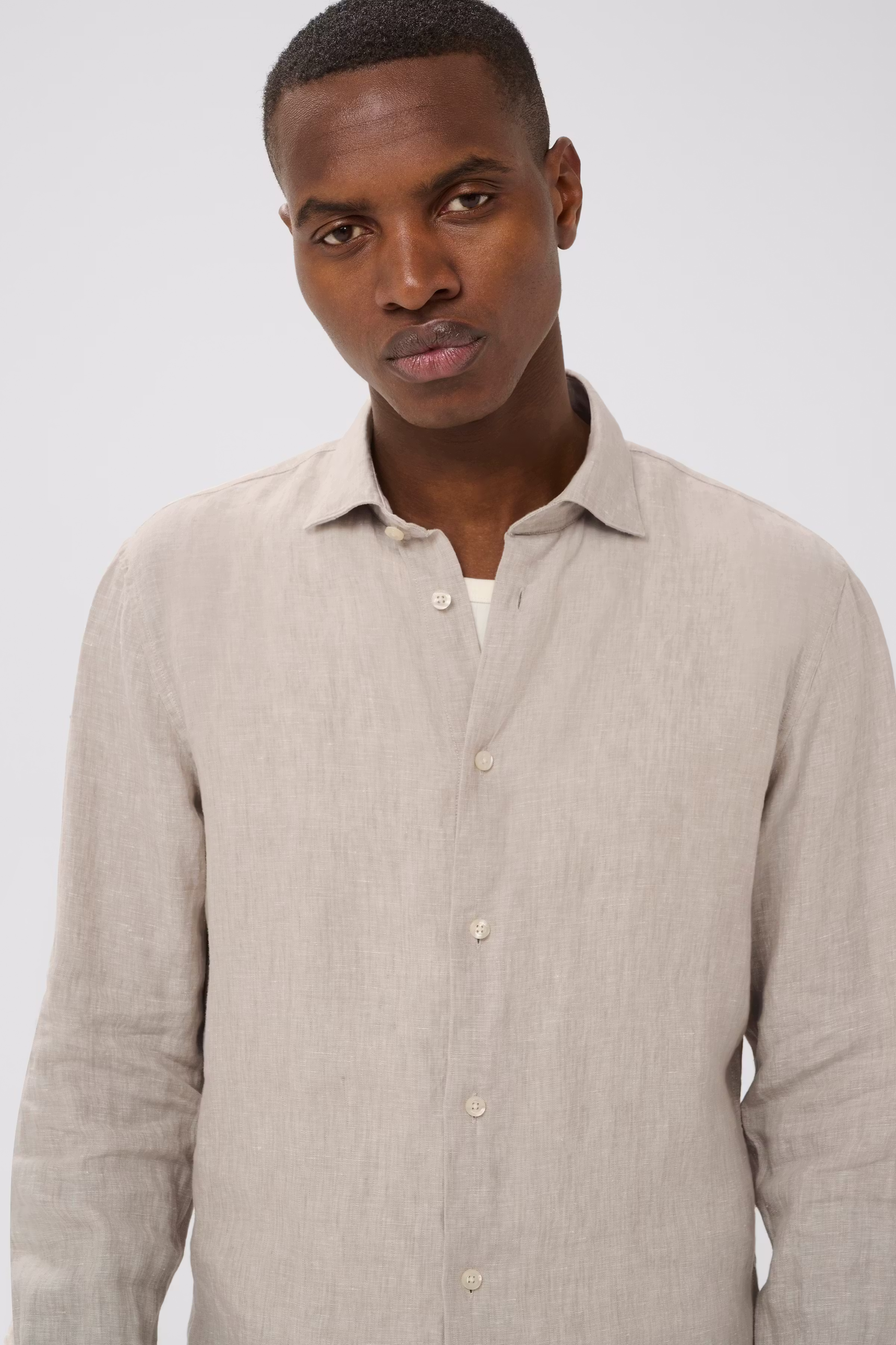 MAmarc Leinenhemd LOOKBOOK DETAIL 30205841-161105