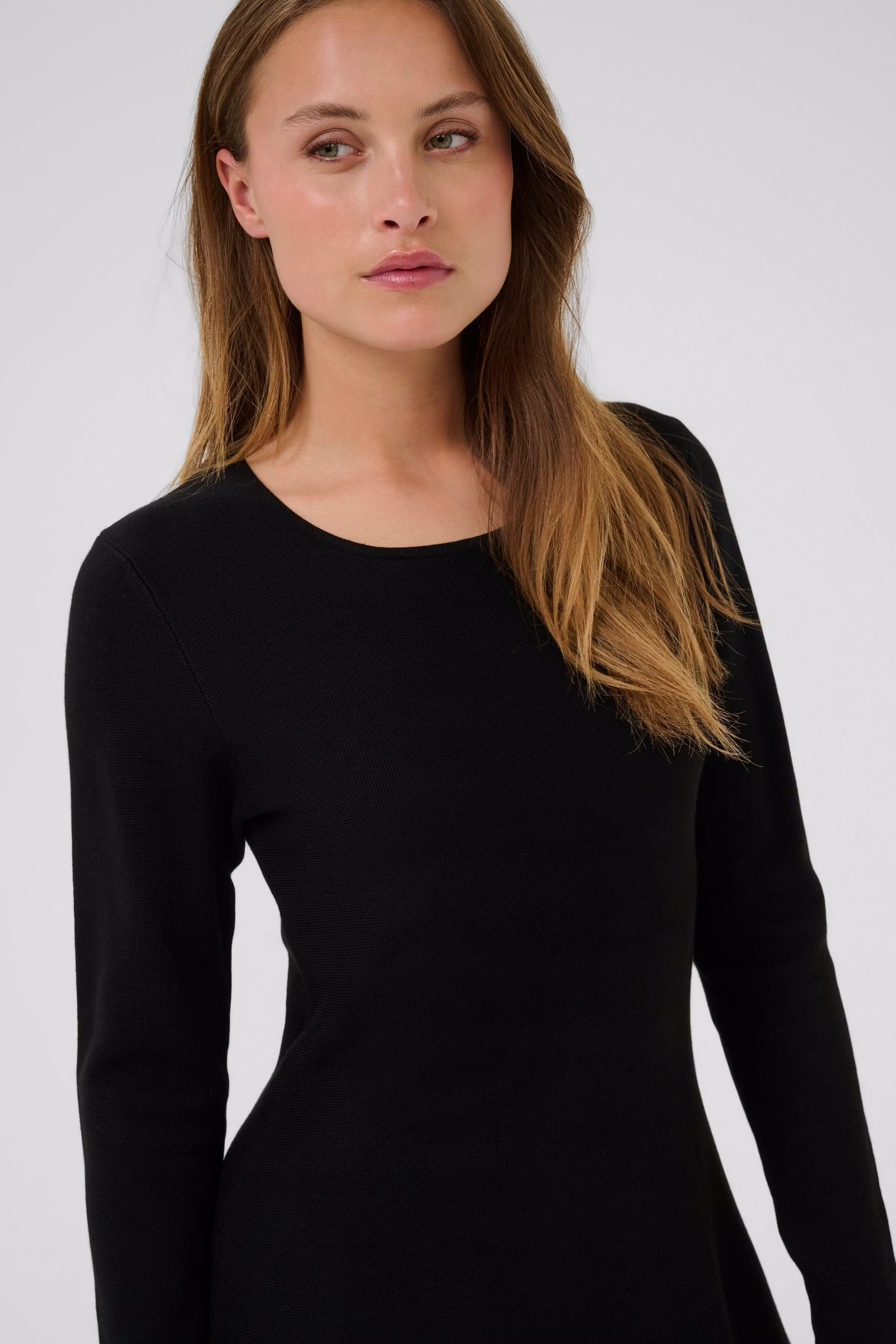 KAmalina Kjole LOOKBOOK DETAIL 10510683-100121