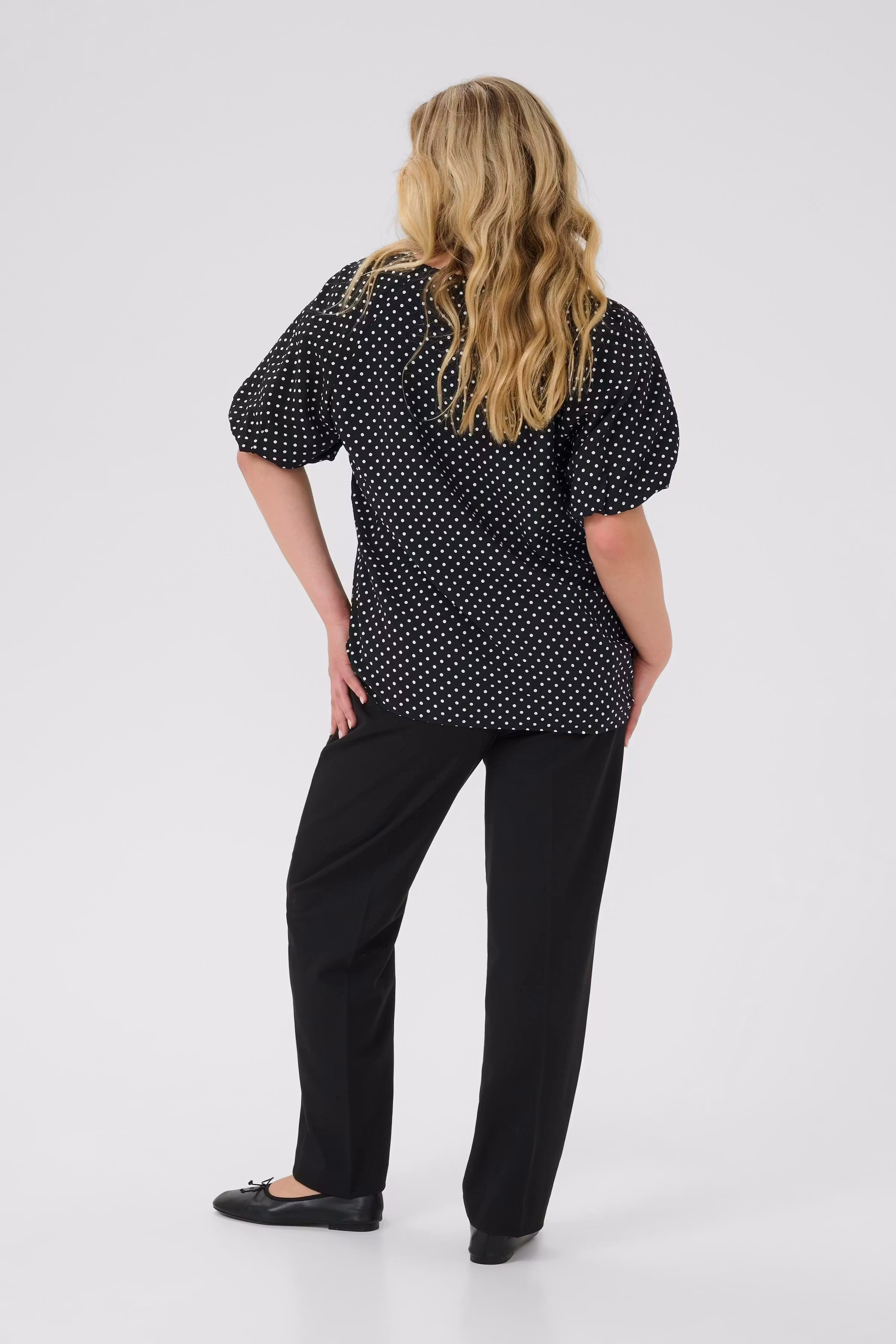 KCgina Blus LOOKBOOK BACK 10583435-107967