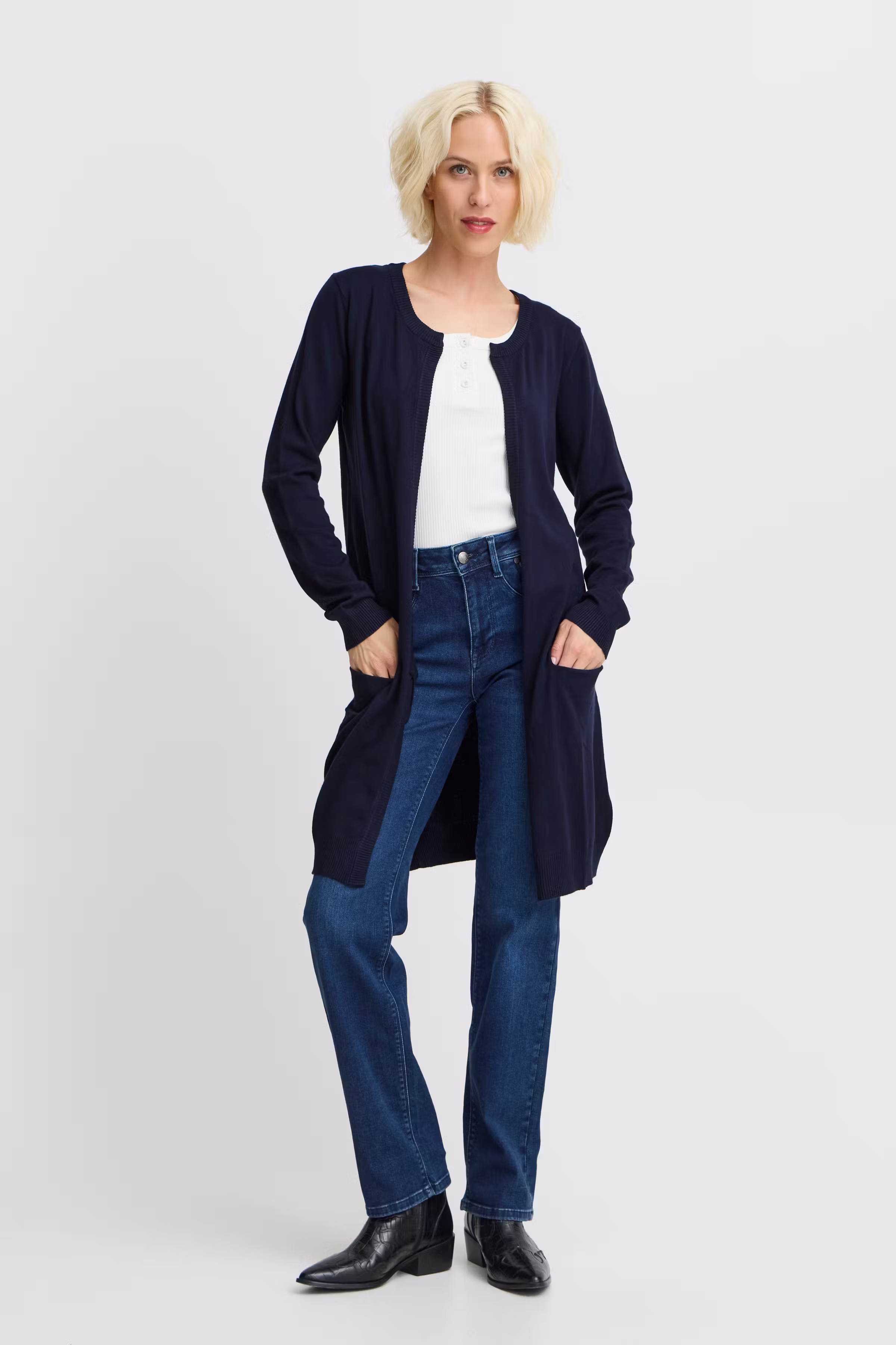 PzSara Long Cardigan LOOKBOOK FRONT 50203258-5000470