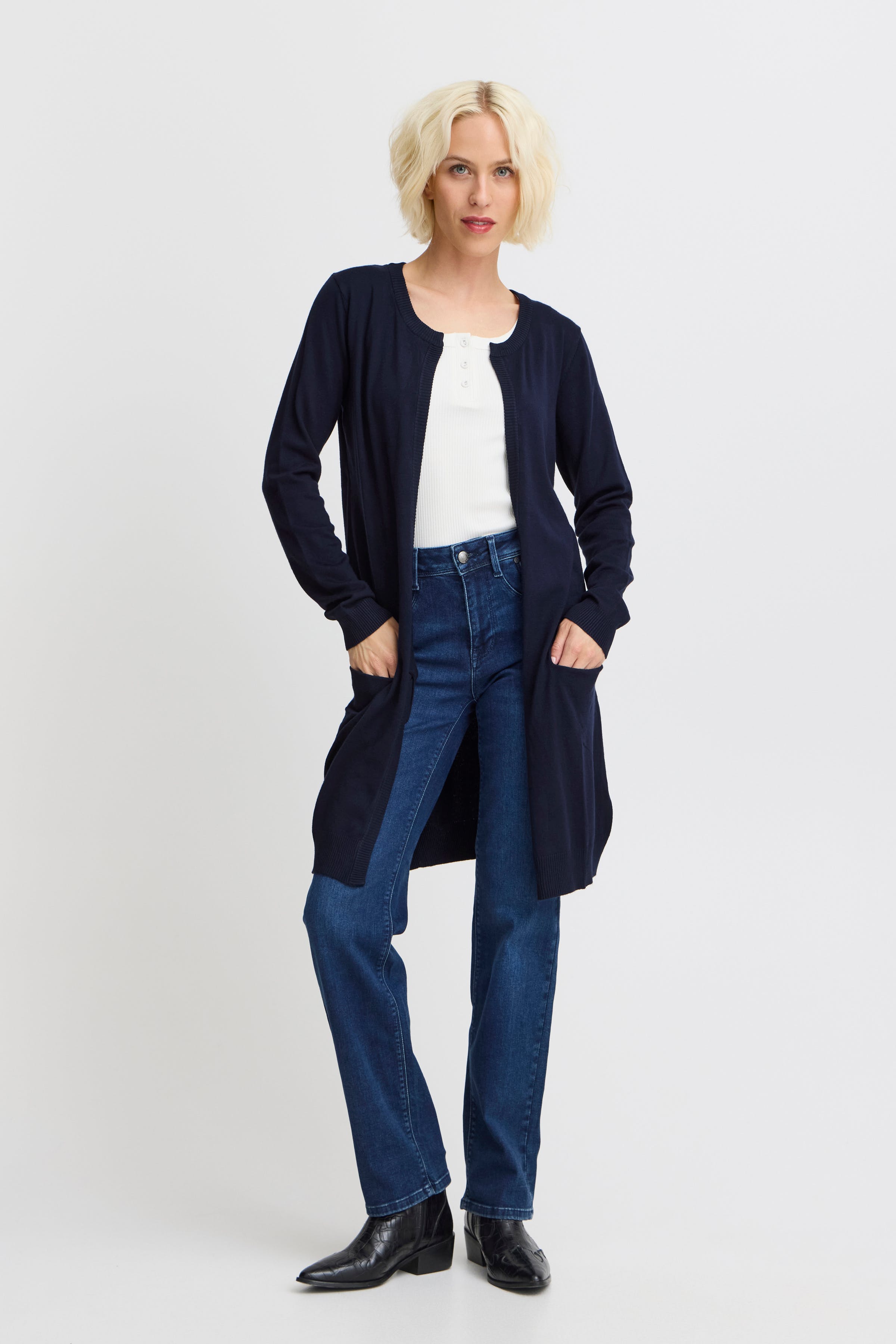 PzSara Long Cardigan LOOKBOOK FRONT 50203258-5000470