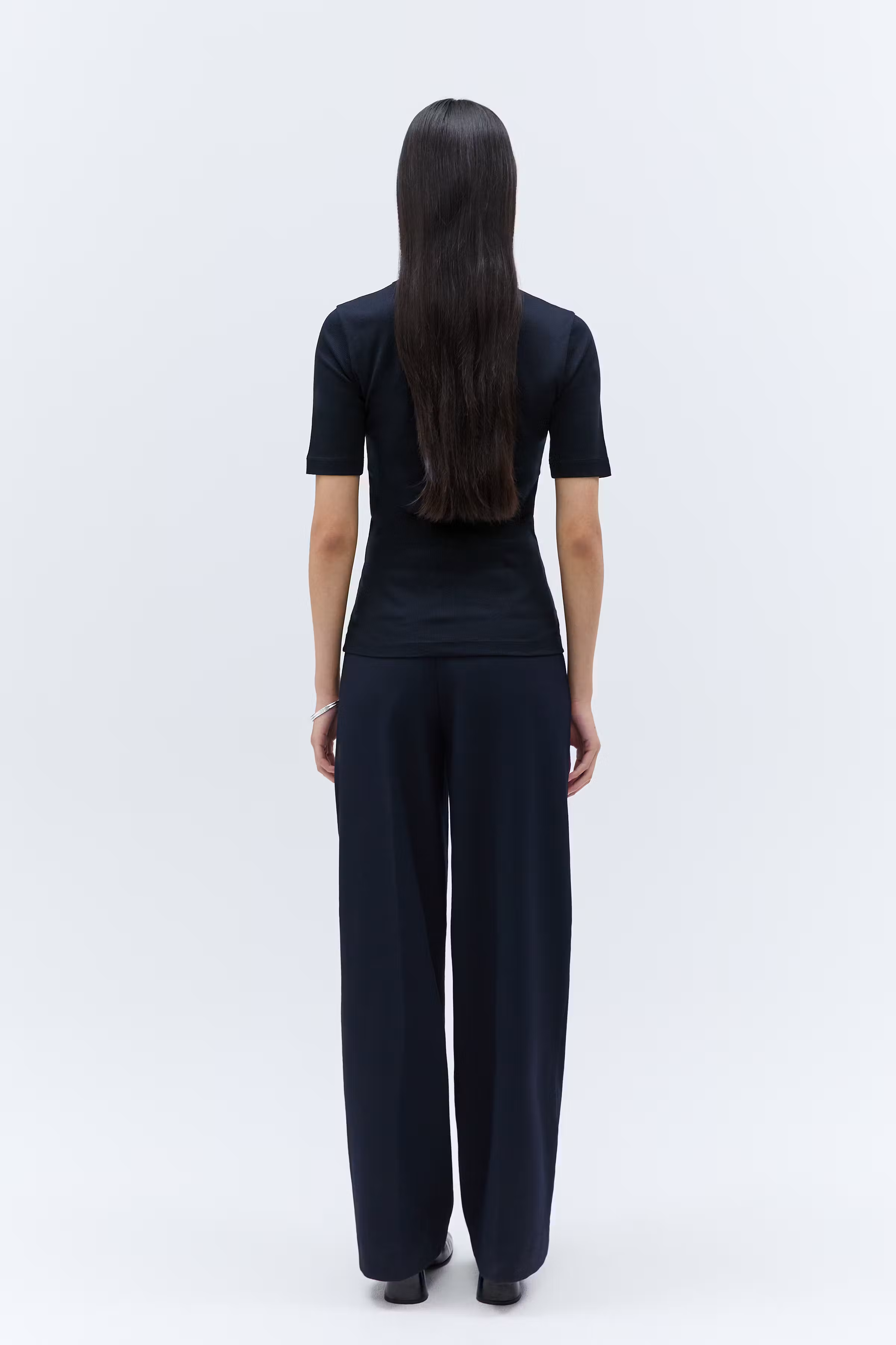 IOKRISTIN Top LOOKBOOK BACK 30600546-BL900