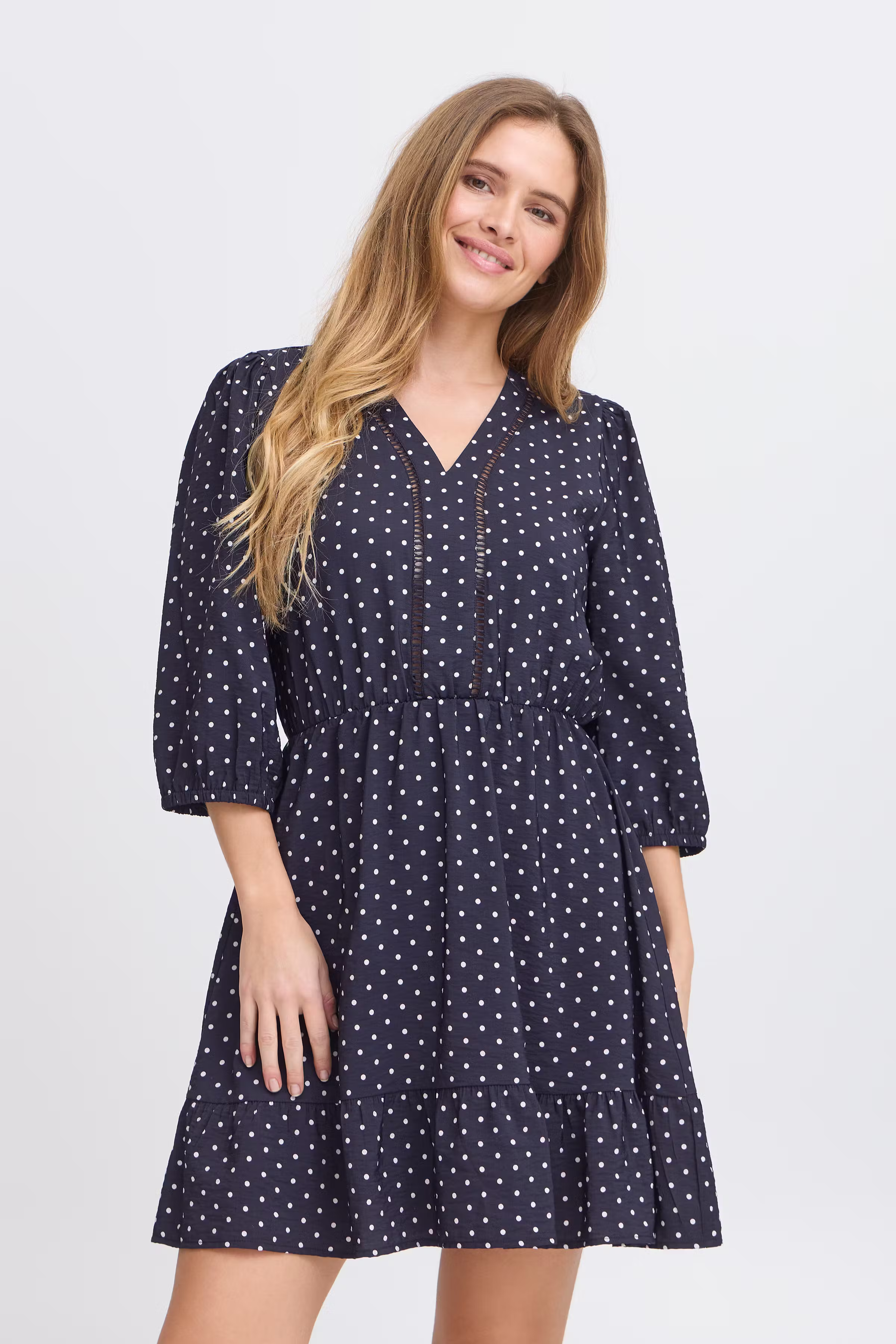 PZAMBER Kjole LOOKBOOK FRONT 50209166-205176