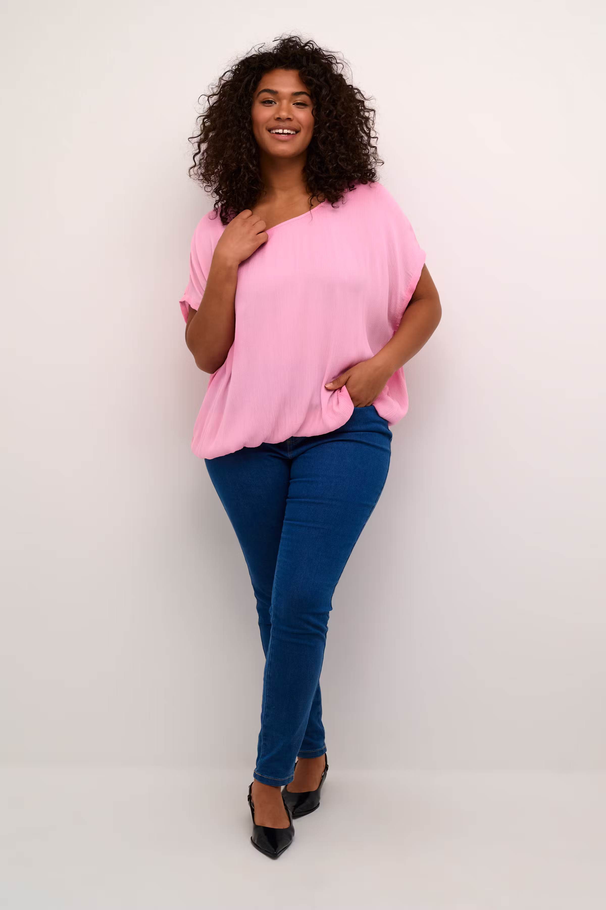 KCami Bluse LOOKBOOK FRONT 10580267-152214