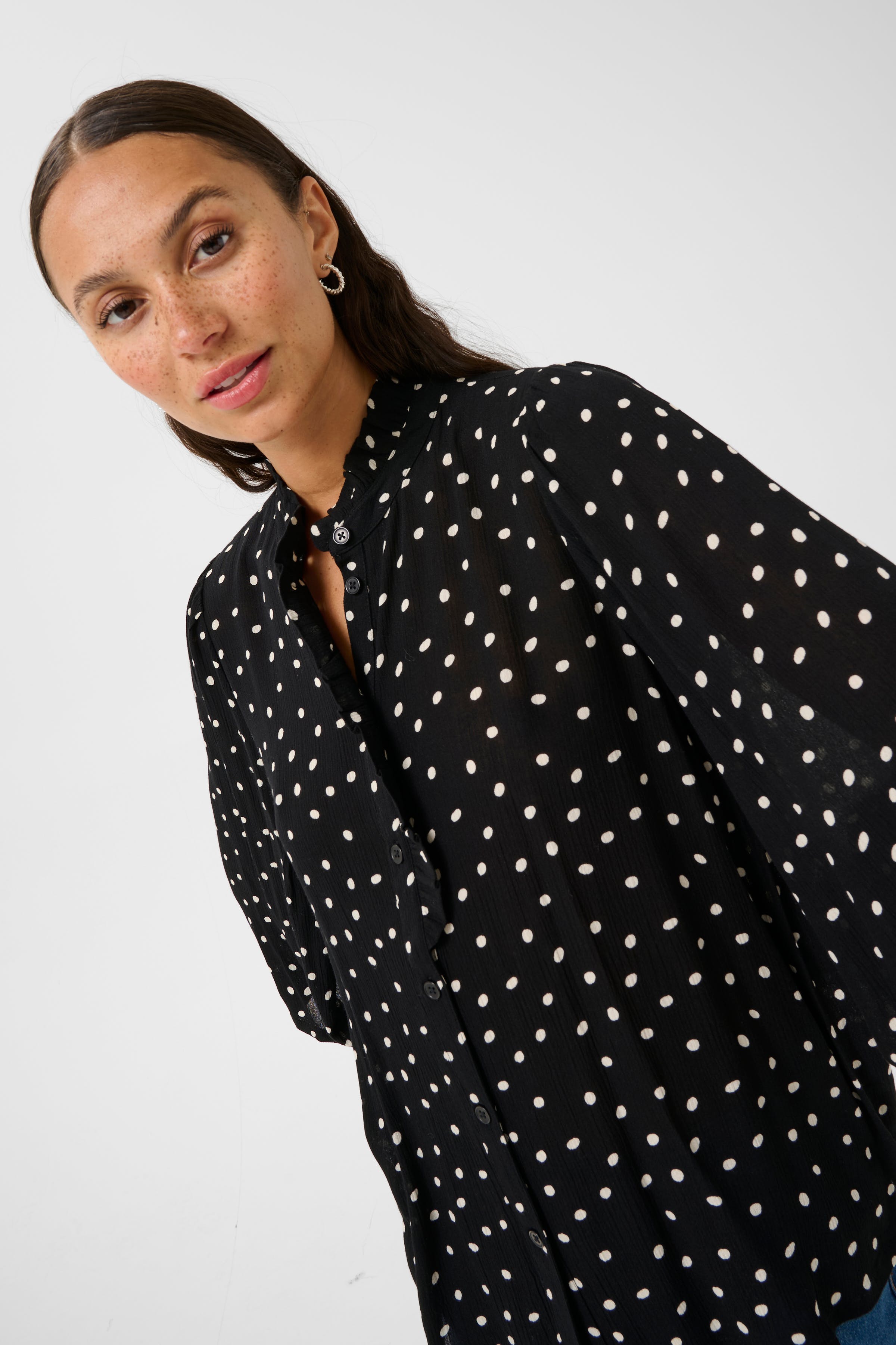 KAvinni Skjorta LOOKBOOK DETAIL 10510057-106287