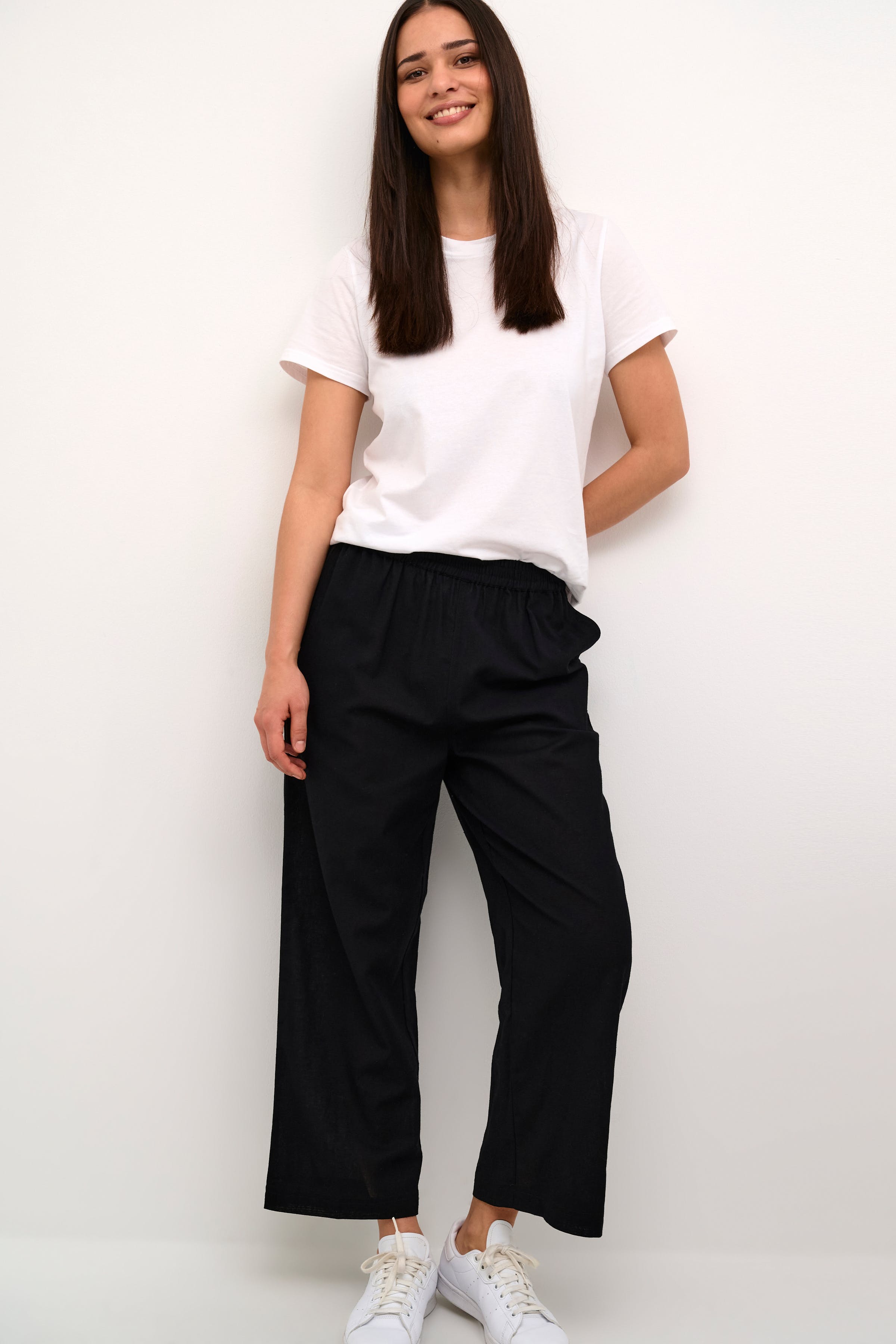 KAvigga Linen Trousers LOOKBOOK DETAIL 10508815-100121