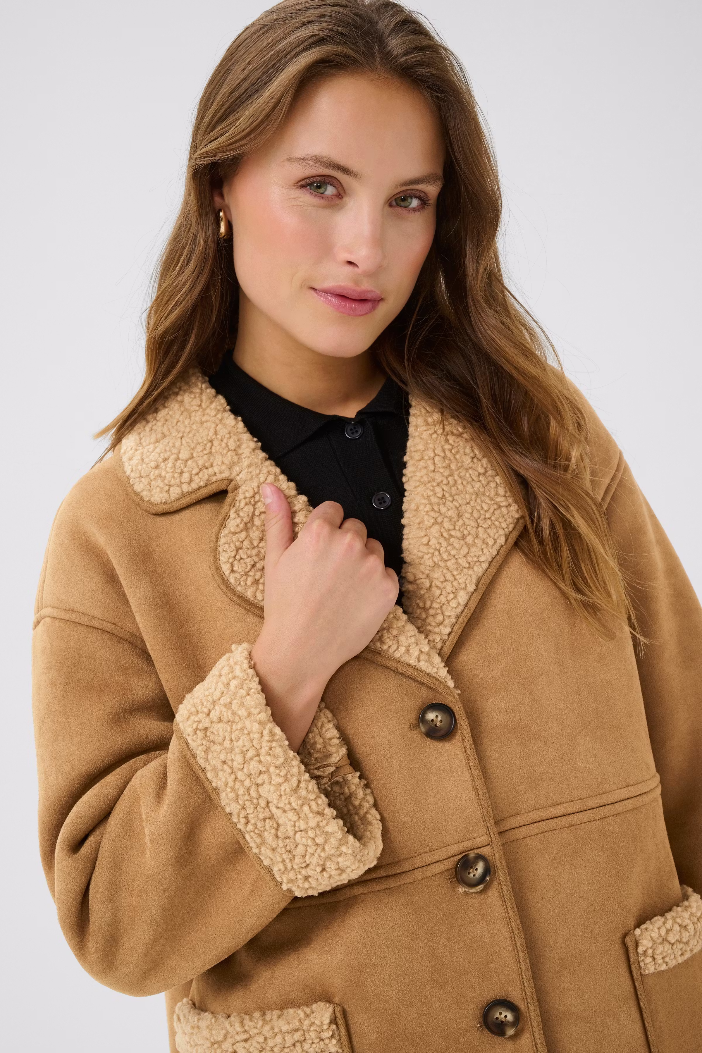 KAmarlie Outerwear LOOKBOOK DETAIL 10510281-181029