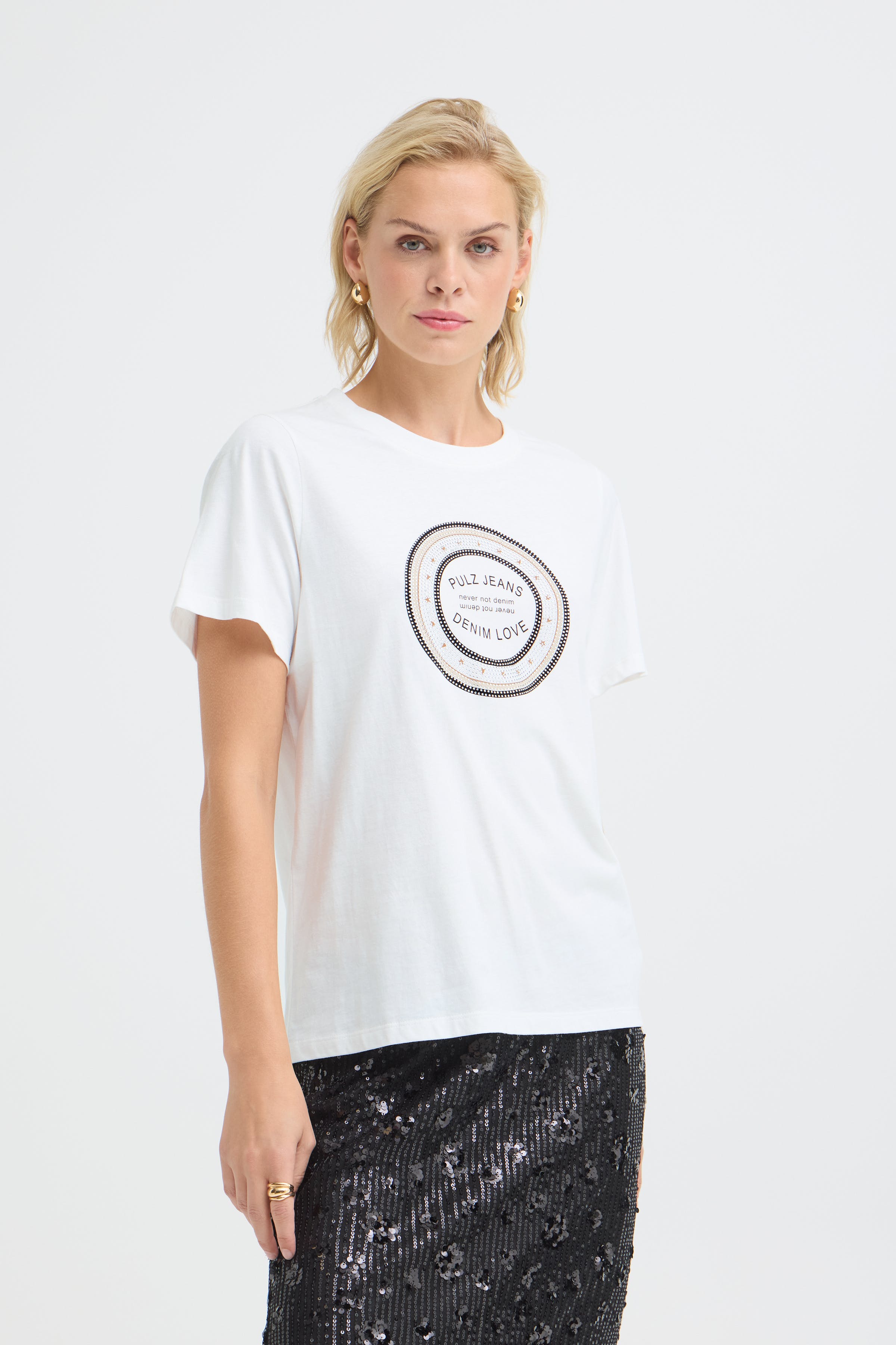 PZFRANCES T-shirt LOOKBOOK FRONT 50210846-114201