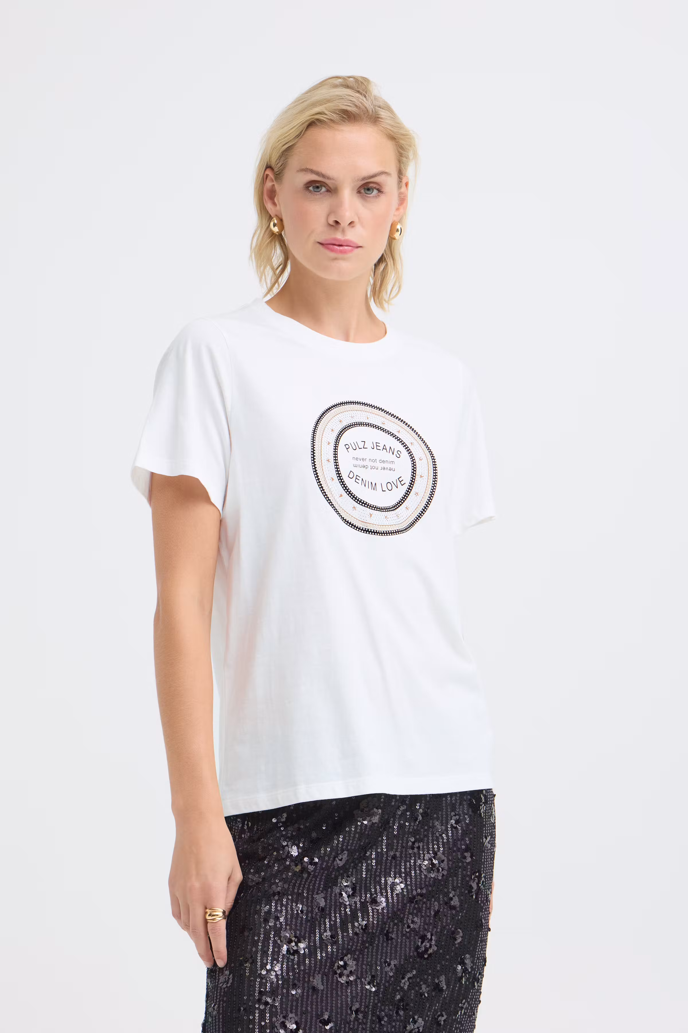 PZFRANCES T-shirt LOOKBOOK FRONT 50210846-114201