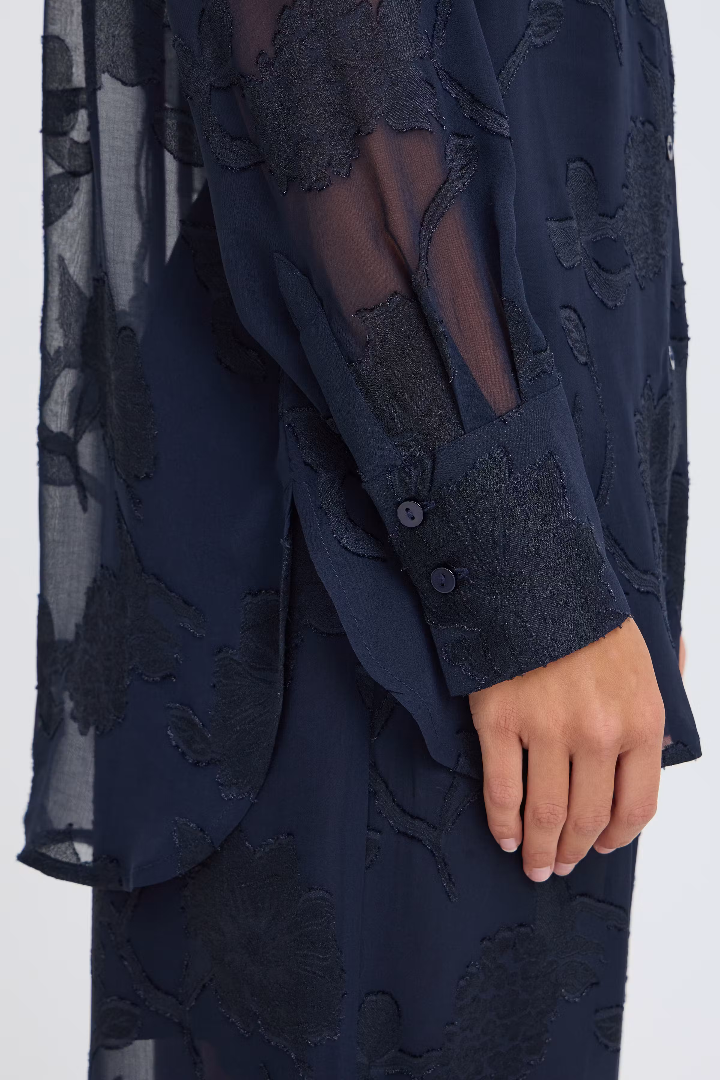 FRLYLA Hemd LOOKBOOK DETAIL 20618631-194011