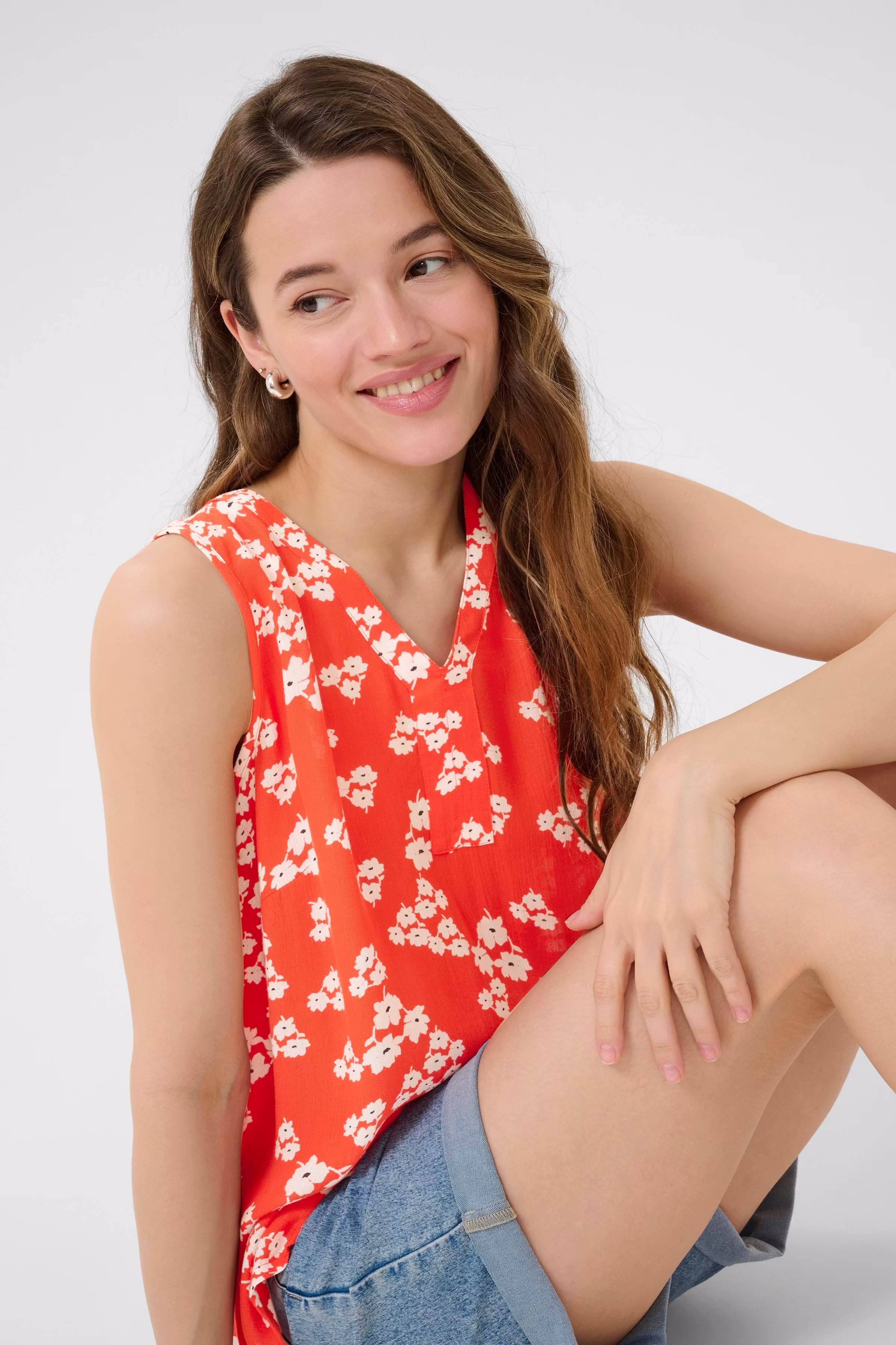 KAamber Top LOOKBOOK DETAIL 10508255-107593