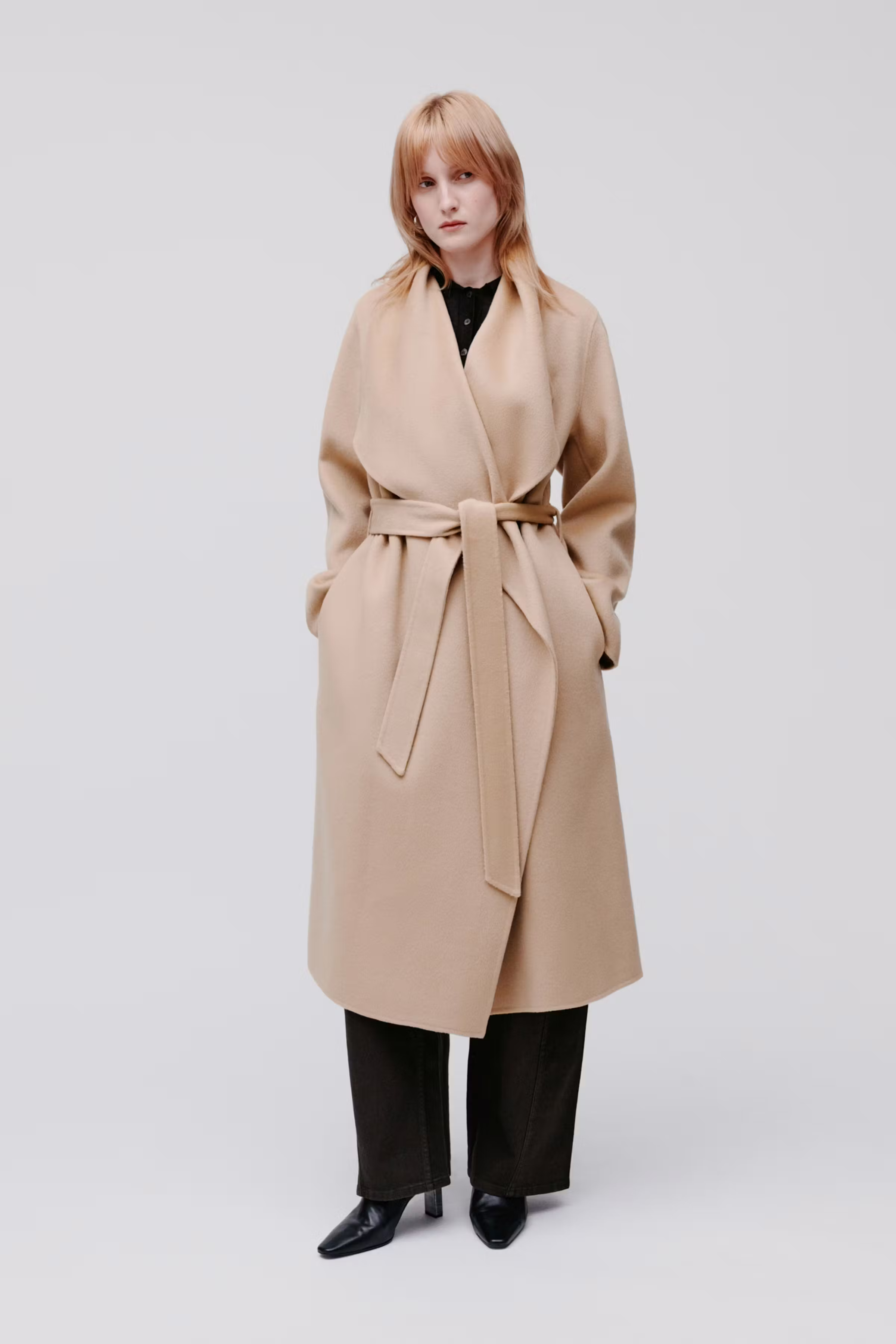 CARRIE ROSE Coat LOOKBOOK FRONT 30600562-BE401
