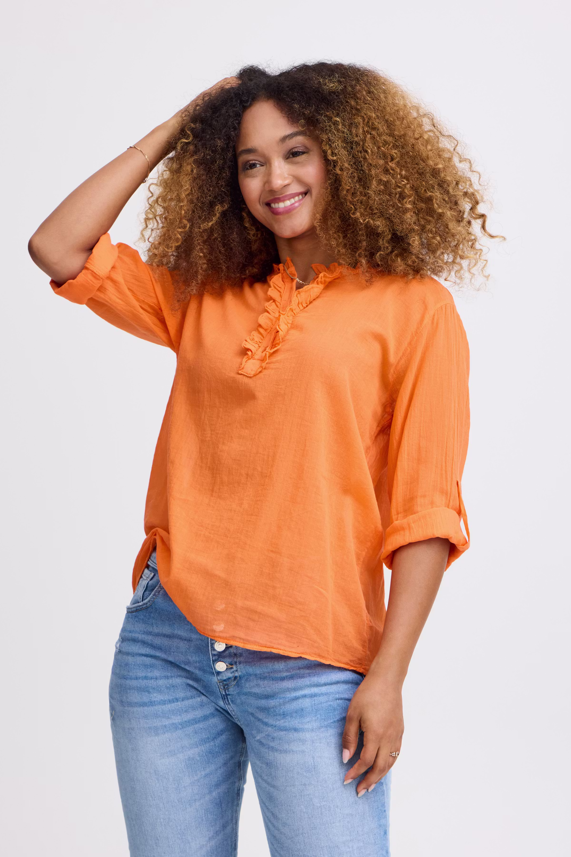 SBGAMMA Bluse LOOKBOOK FRONT 22100565-161360