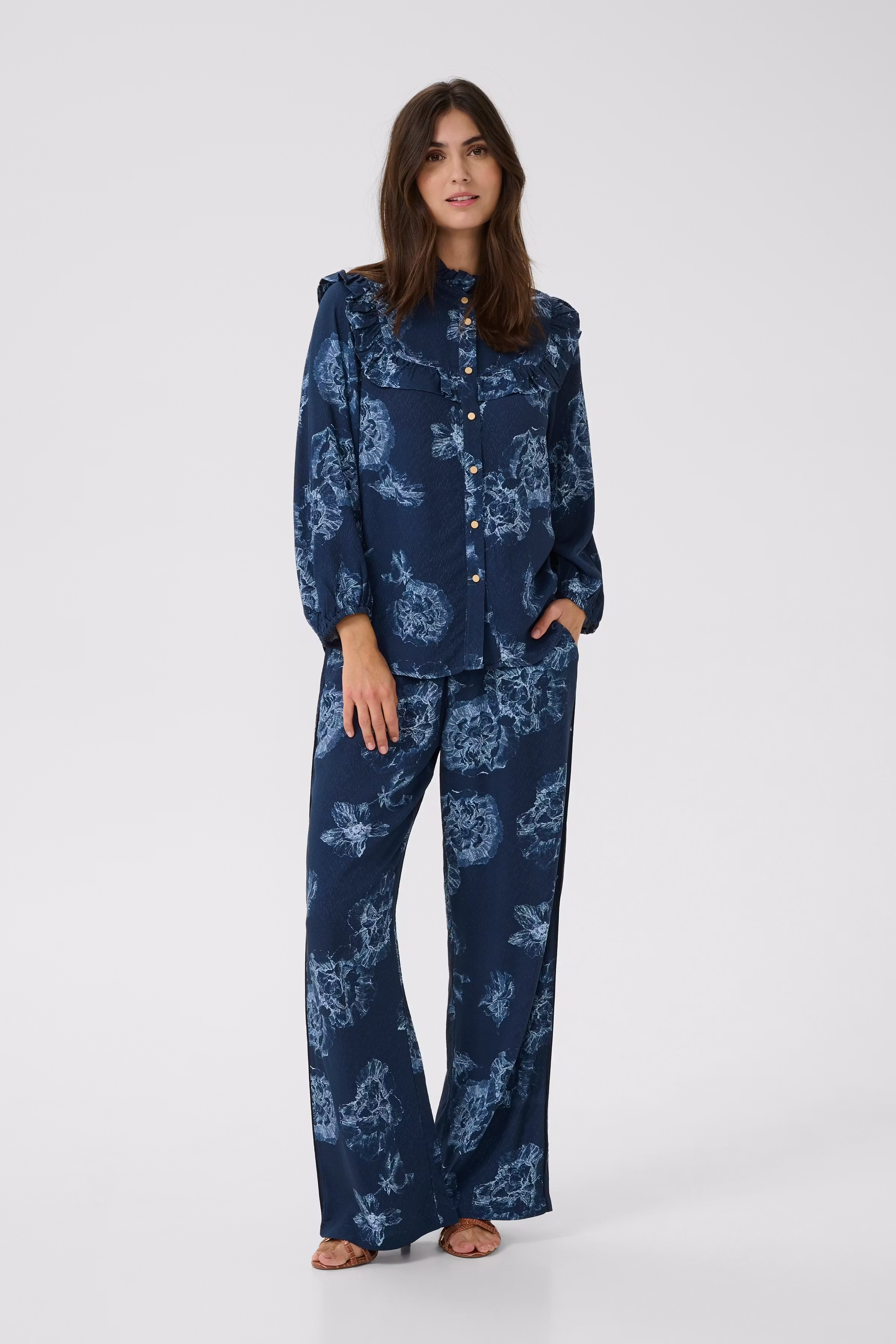 CUalexa Bluse LOOKBOOK FRONT 50111561-107780