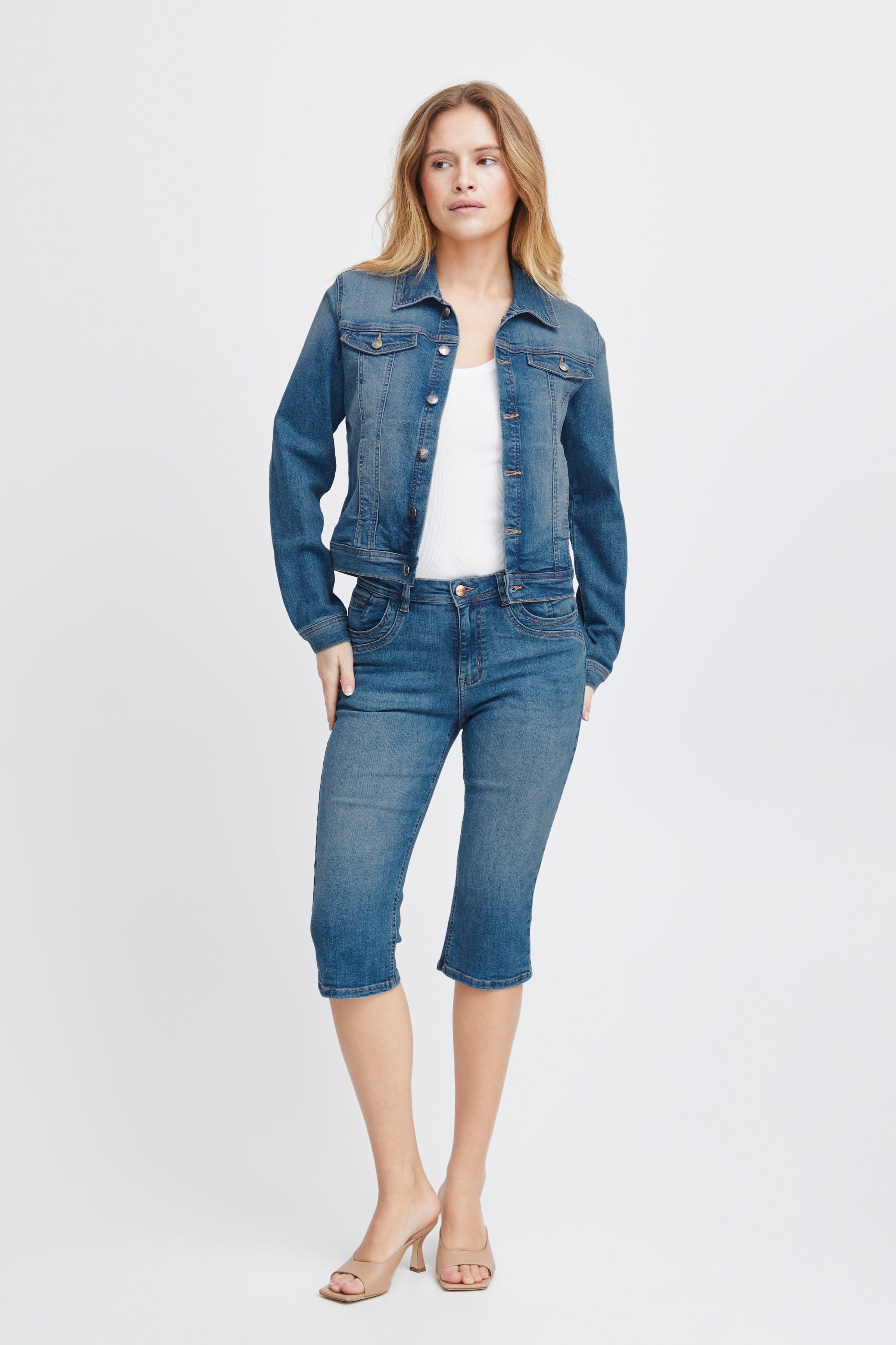 PZKATJA HW CAPRI LOOKBOOK FRONT 50208245-200005