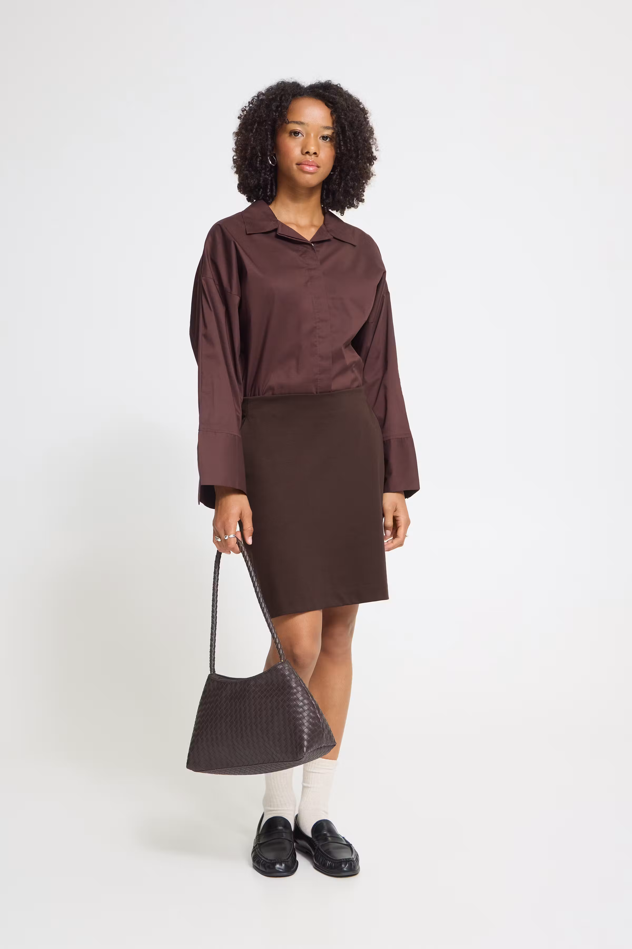 IHKATE Rok LOOKBOOK FRONT 20127386-190915