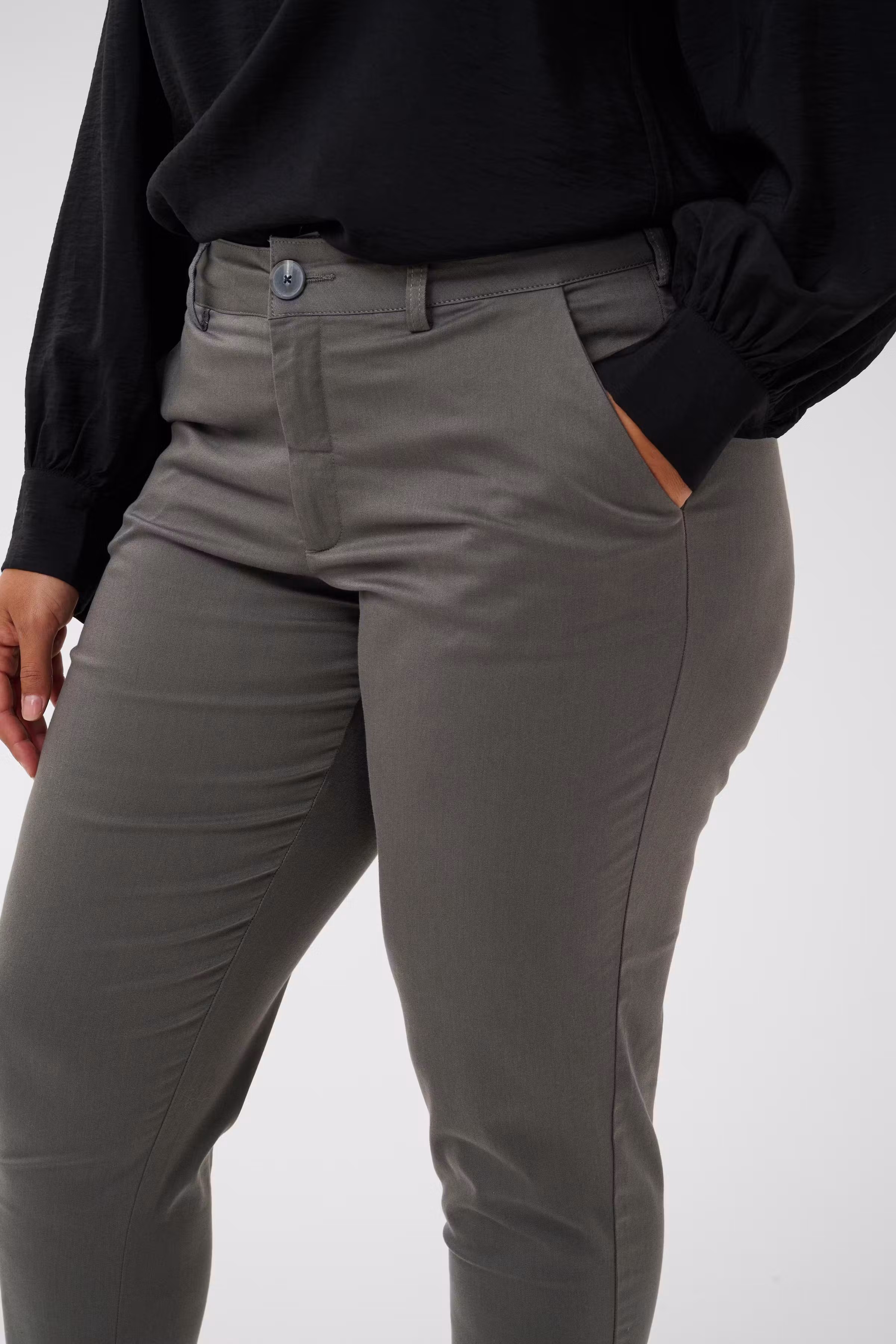 KCleana Bukser LOOKBOOK DETAIL 10581546-103741