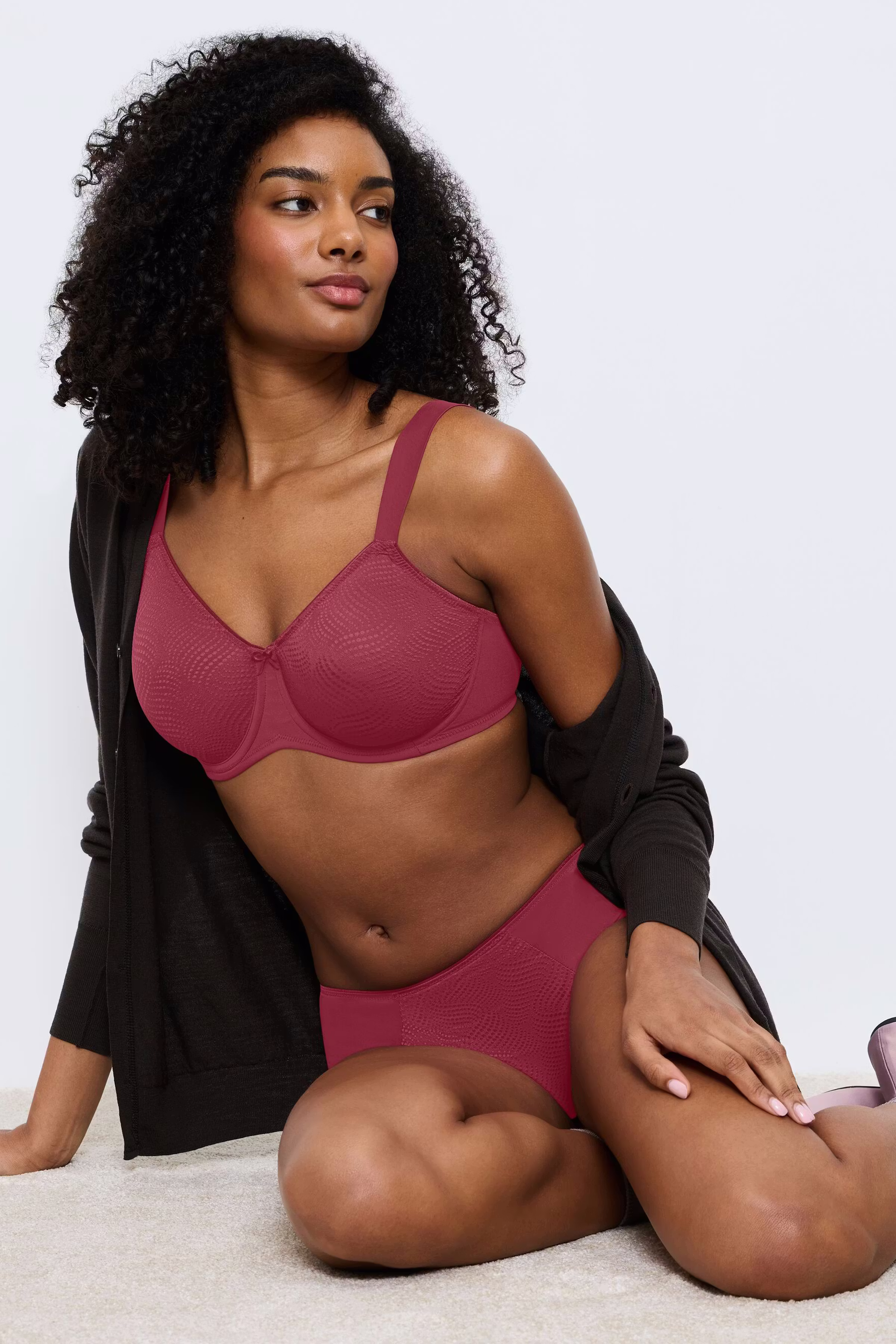 EssentialMinimizer BH LOOKBOOK FRONT 40500275-T6926